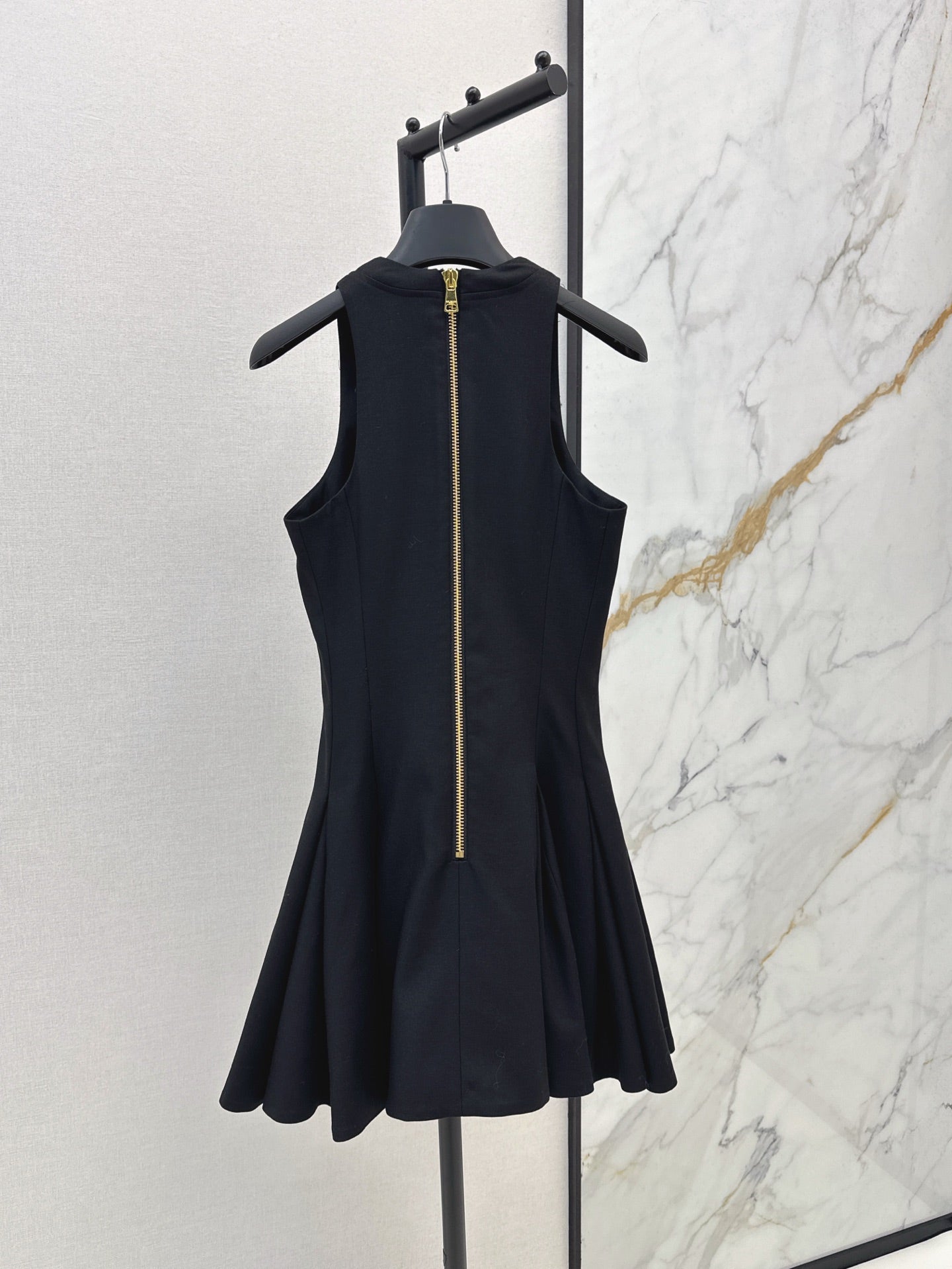 ba 25ss sleeveless dress