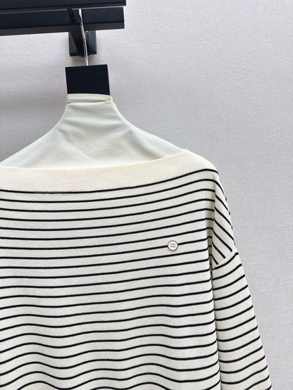 25SS Off-shoulder knitted shirt