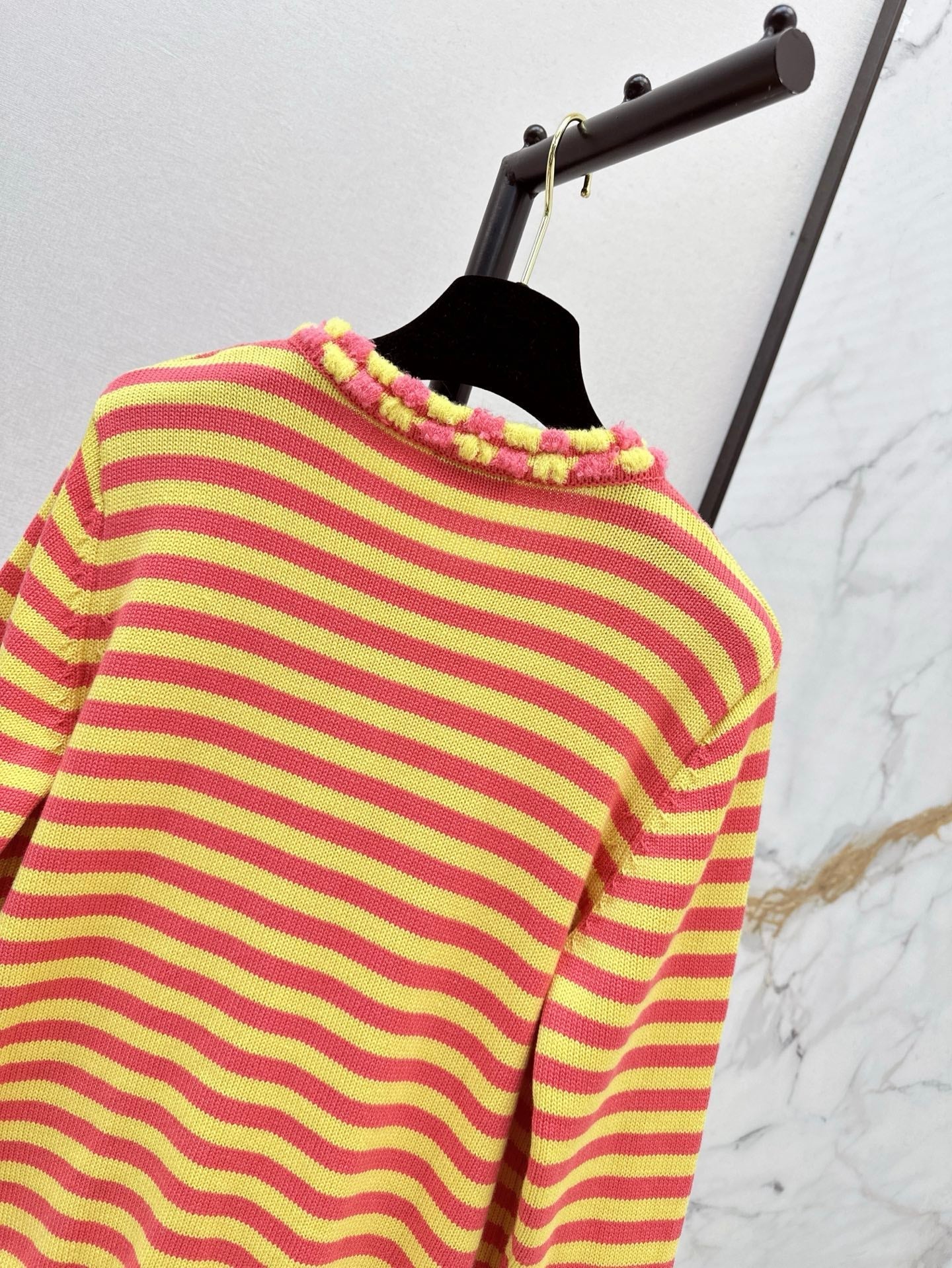 25ss knitted cardigan