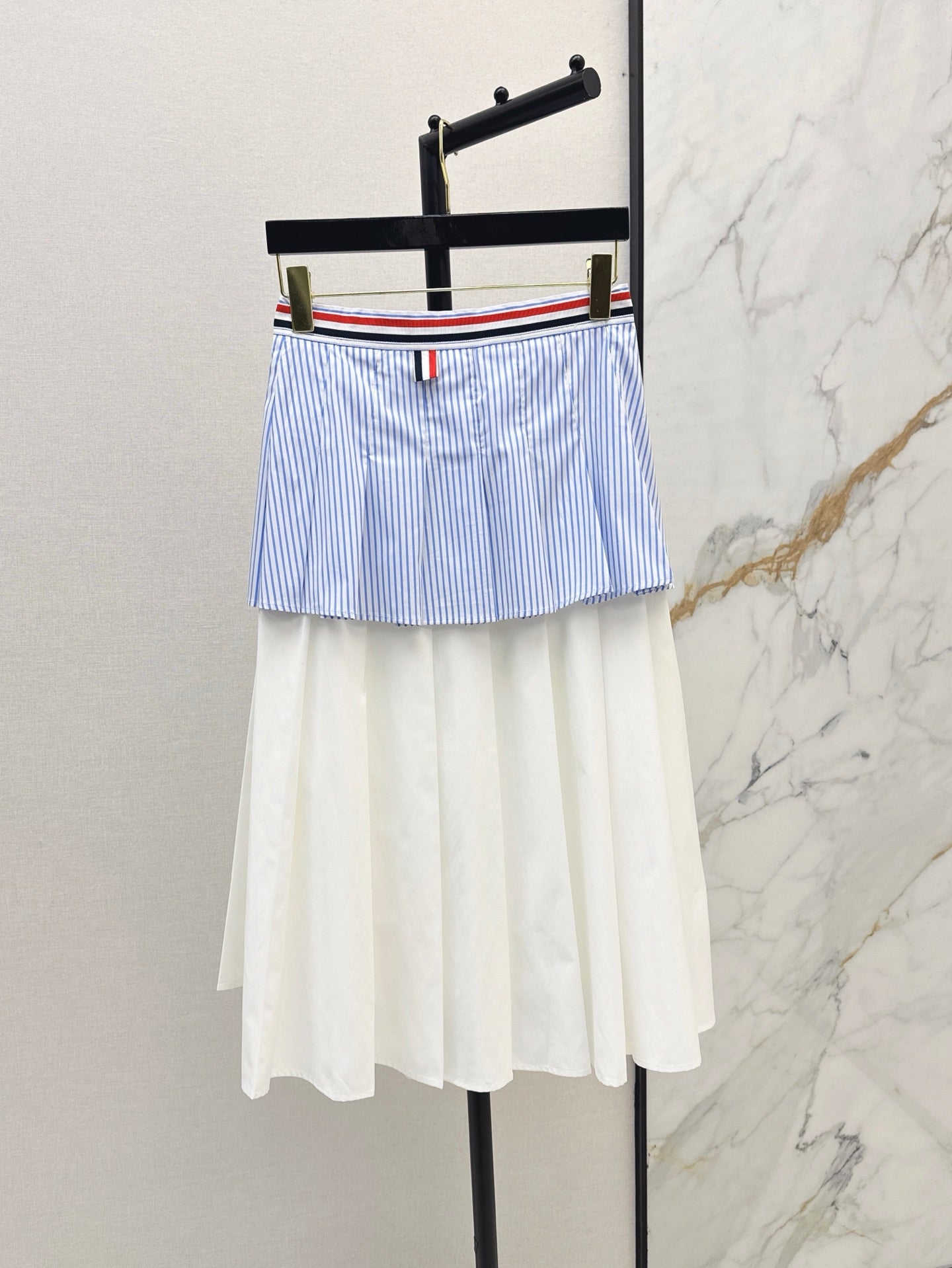 25ss pleated skirt