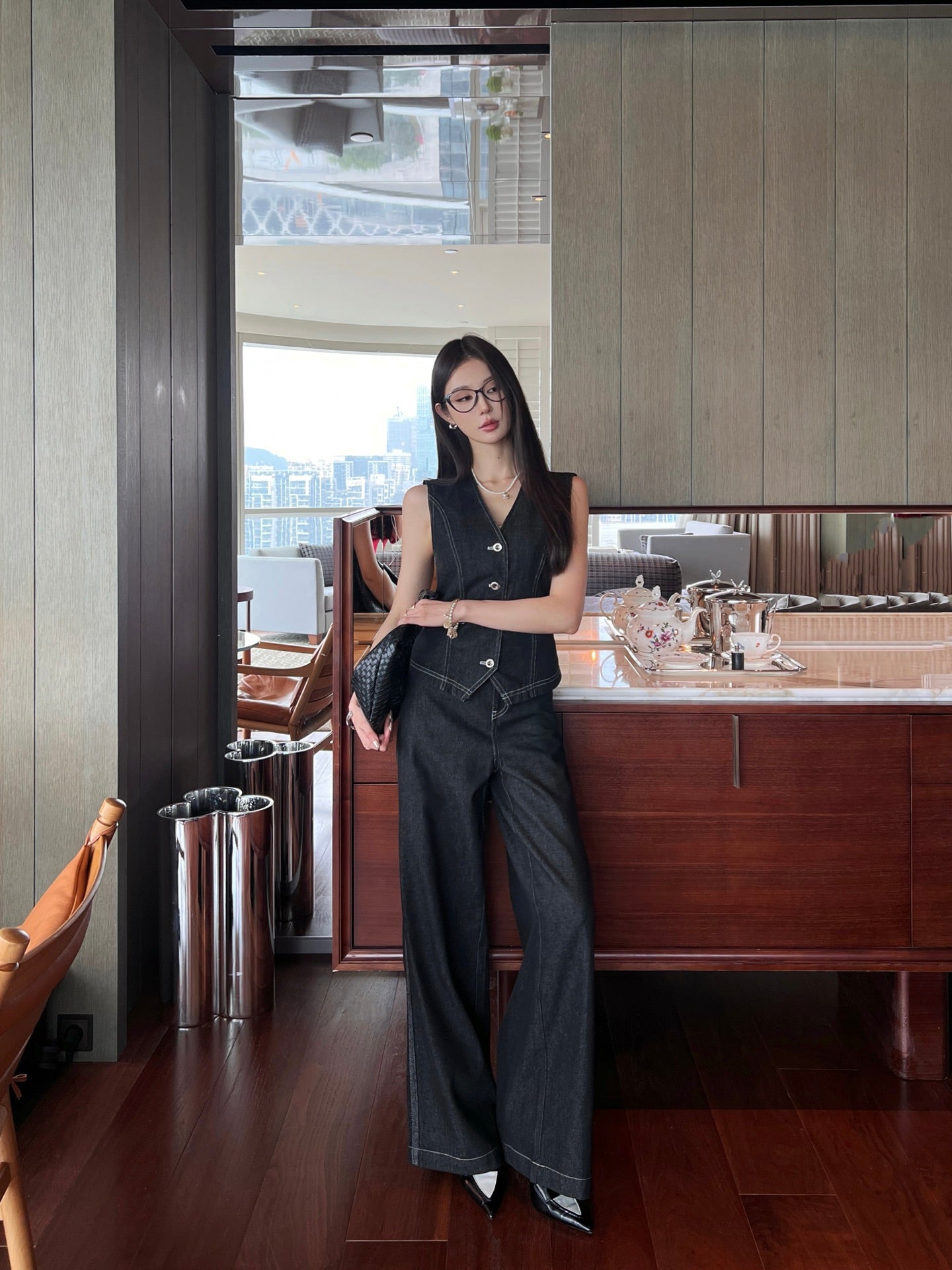 25ss embroidered jeans