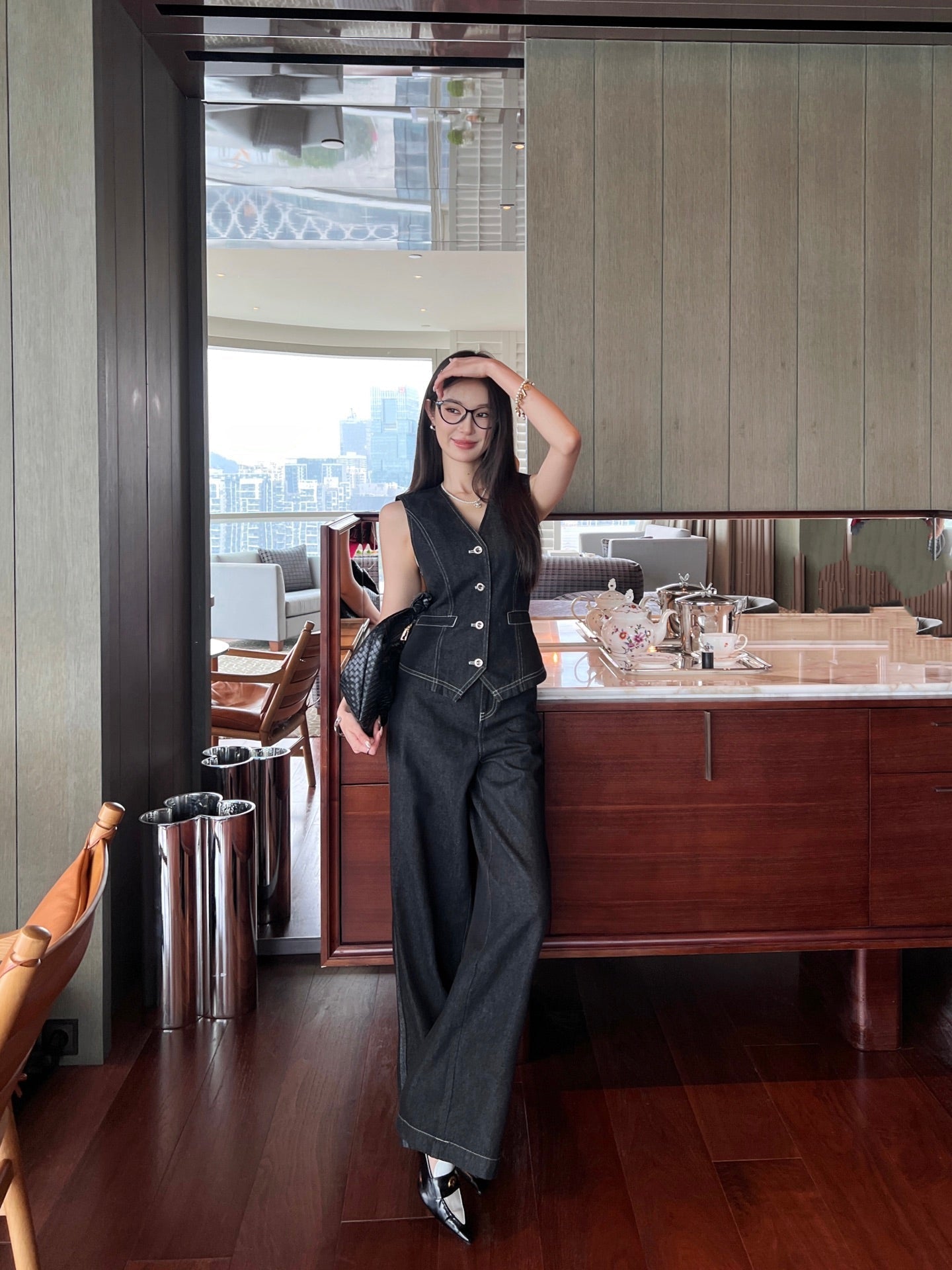 25ss embroidered jeans