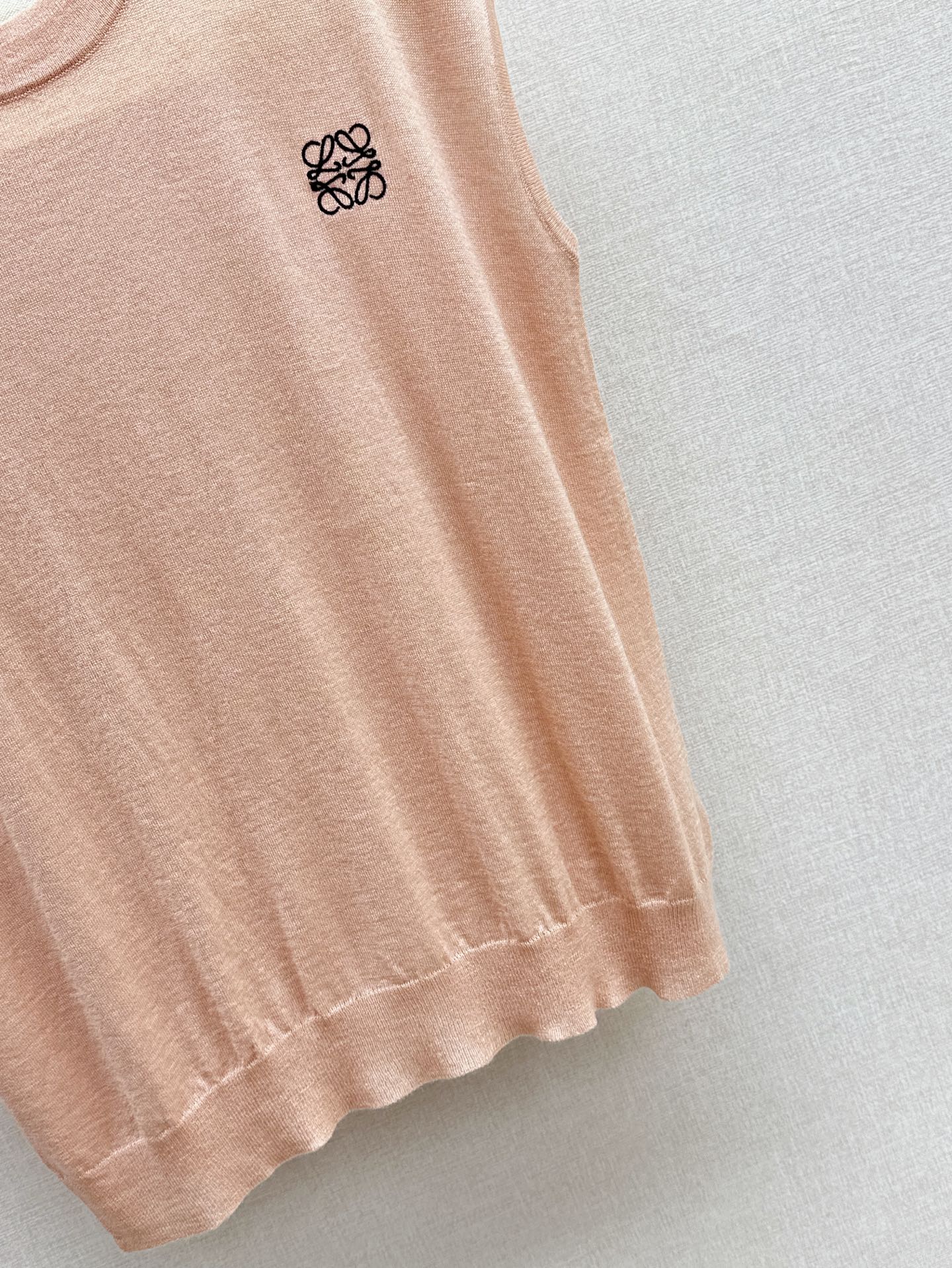 25ss knit sleeveless