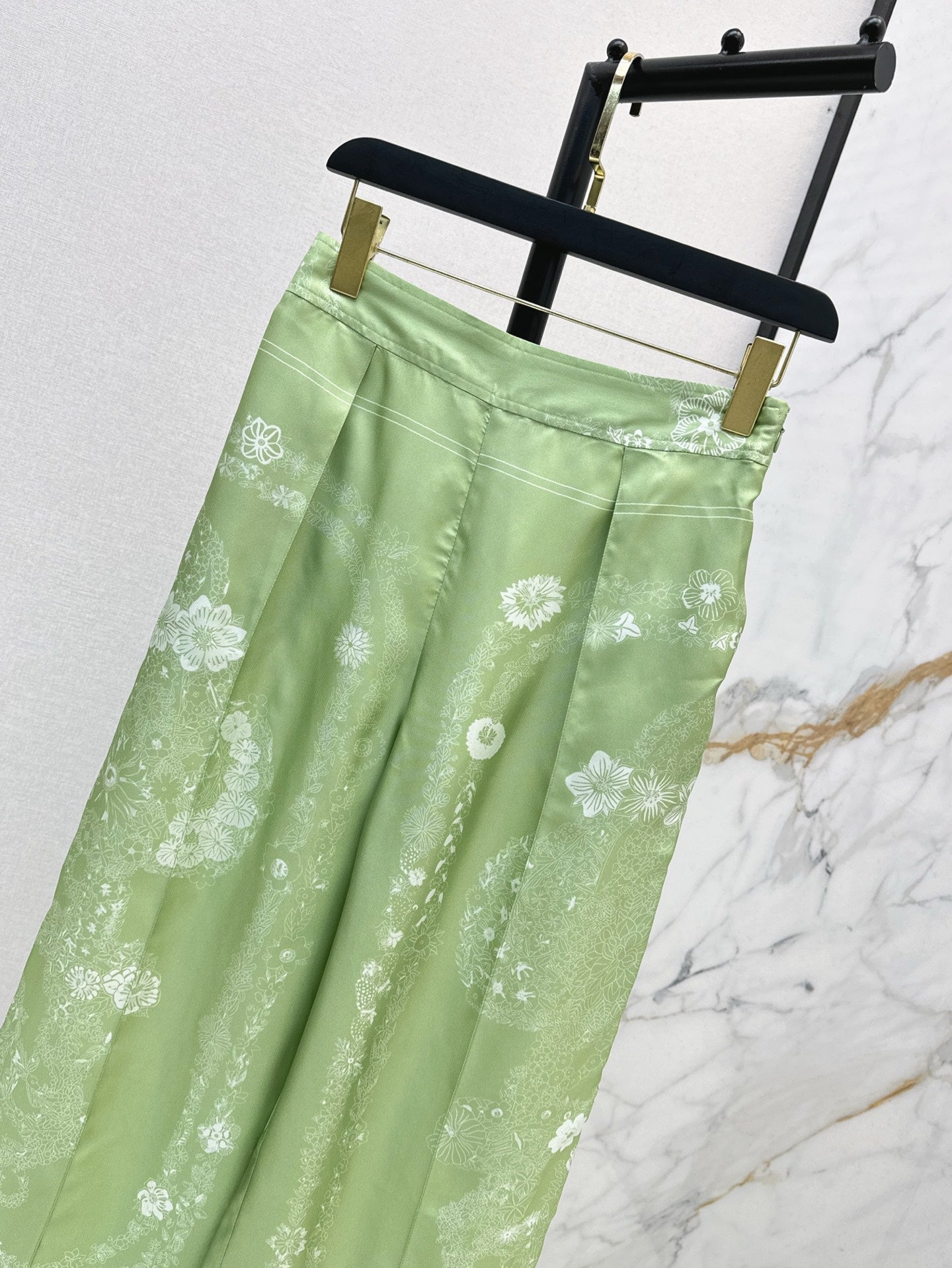 25ss silk wide-leg pants