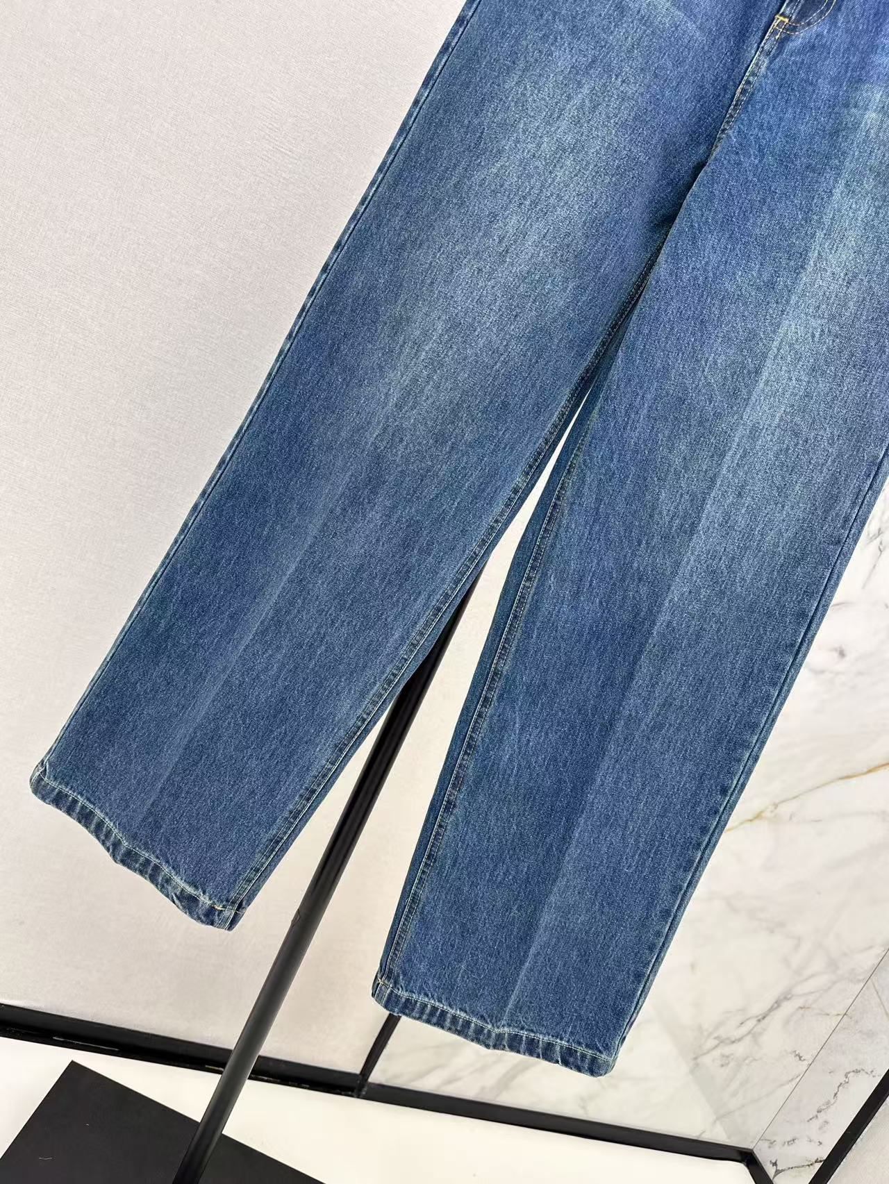 25ss embroidered jeans