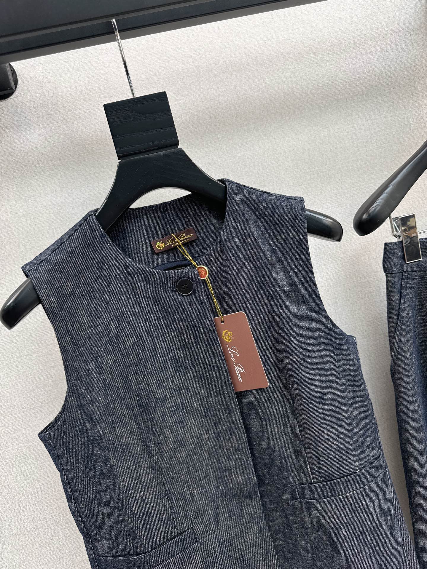 Lo 25ss linen vest set