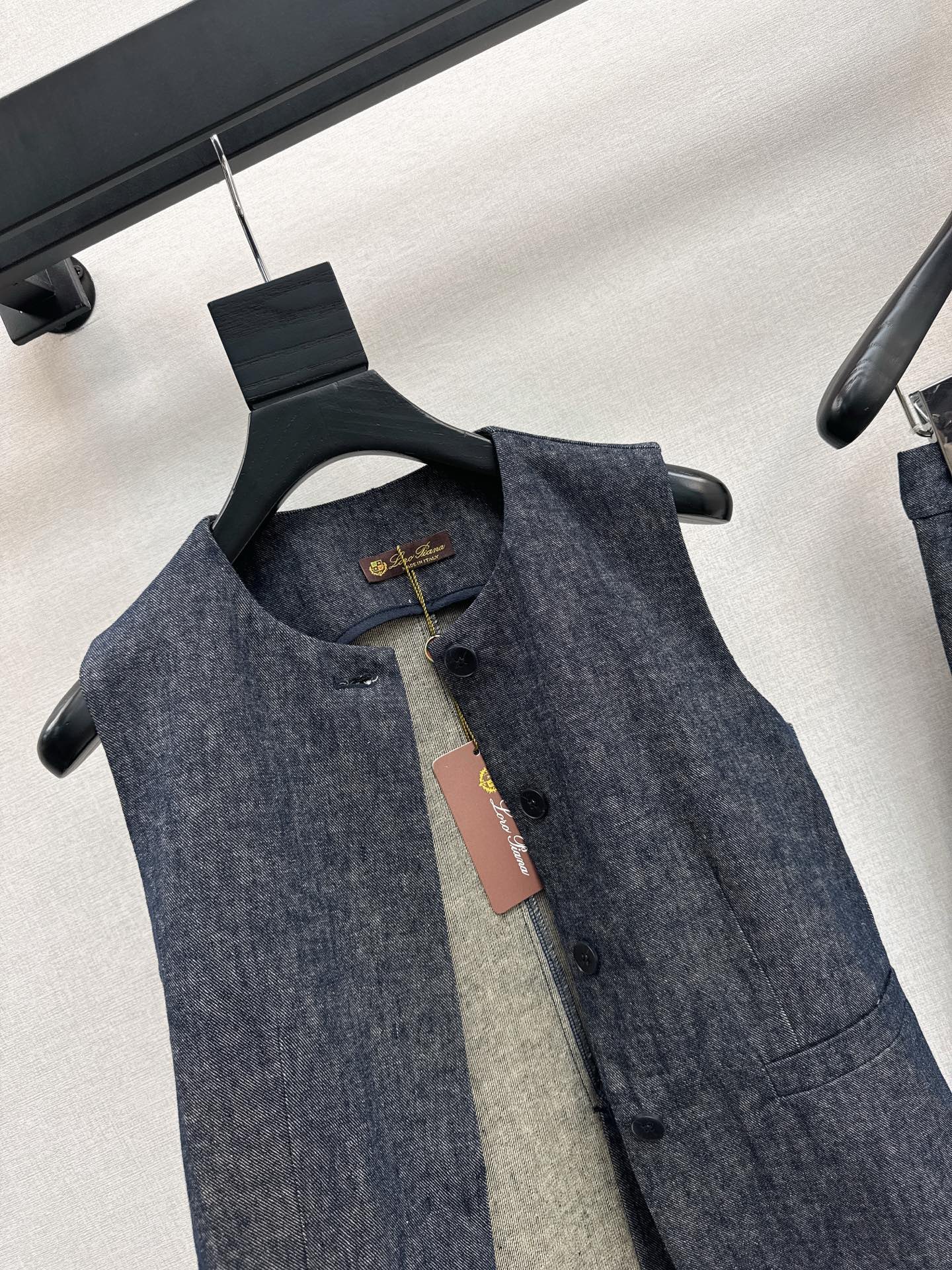 Lo 25ss linen vest set
