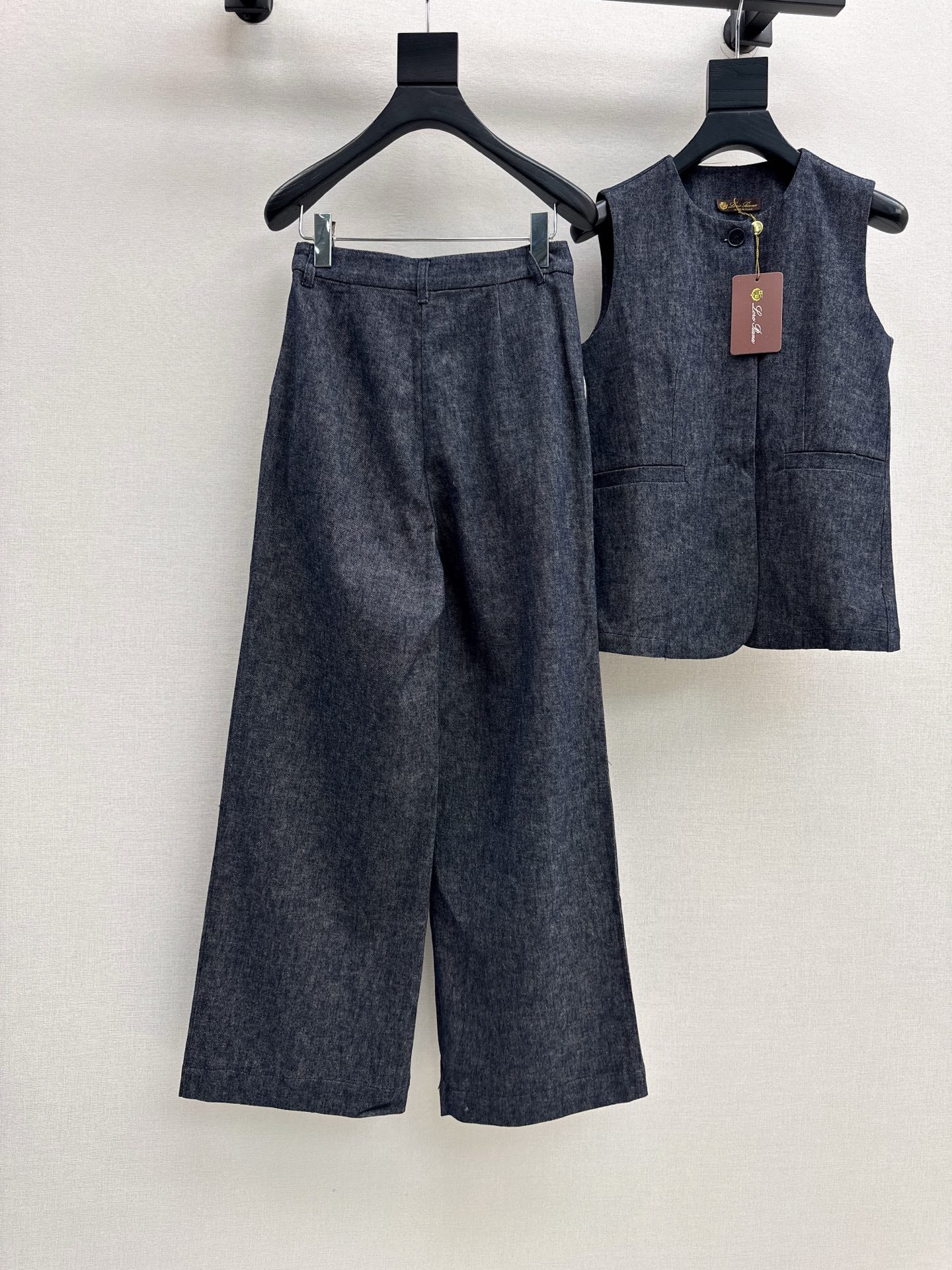 Lo 25ss linen vest set