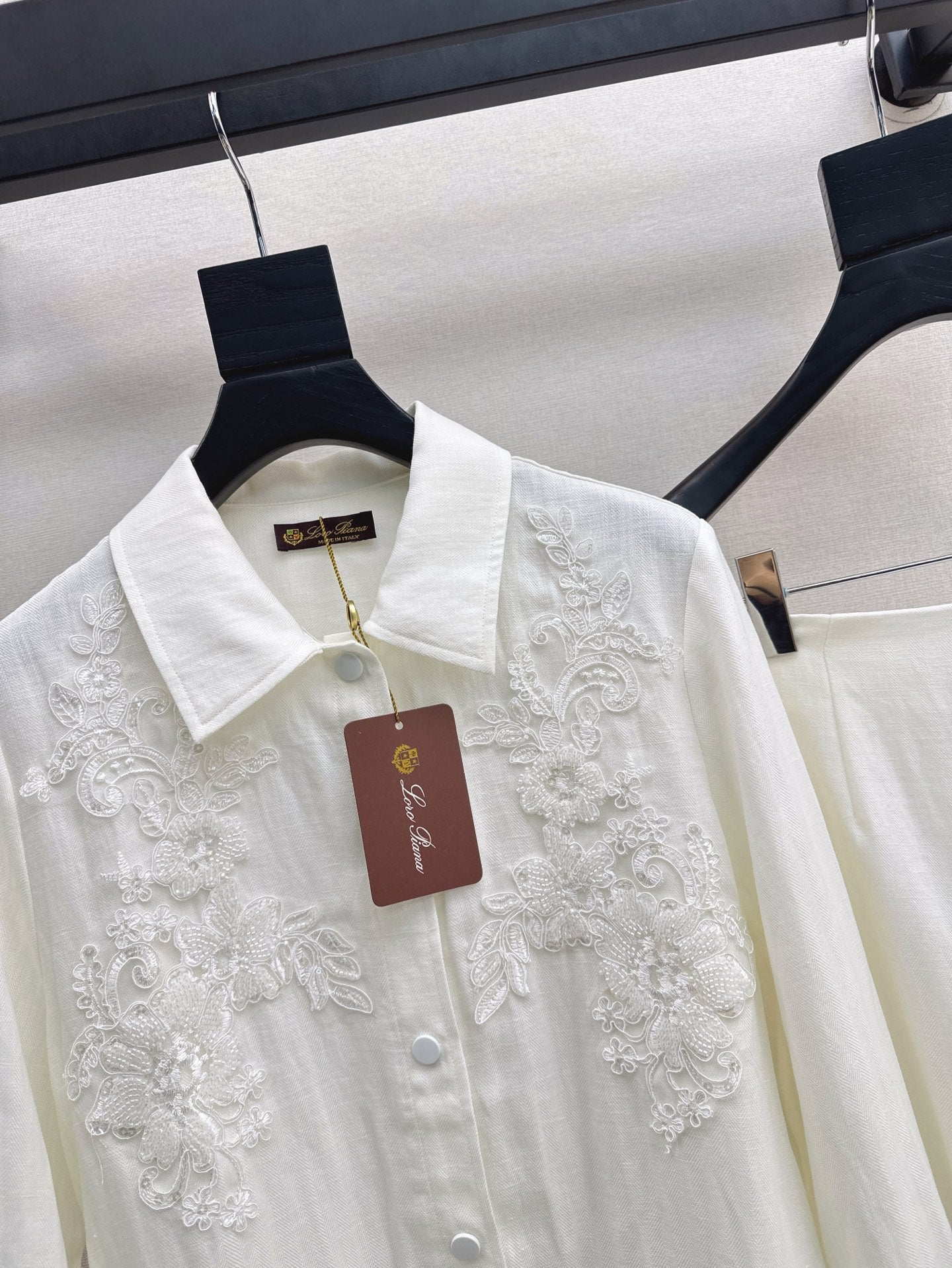 25ss linen embroidered set