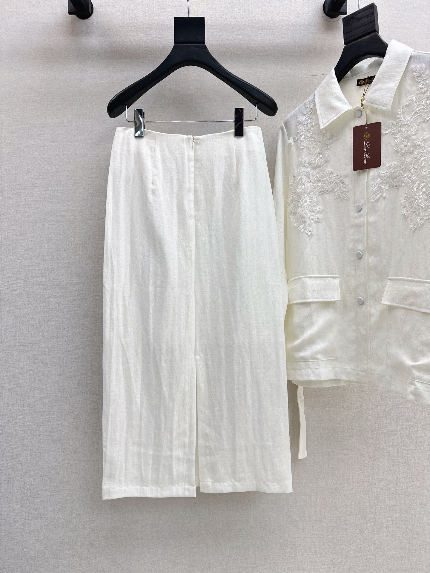 25ss linen embroidered set