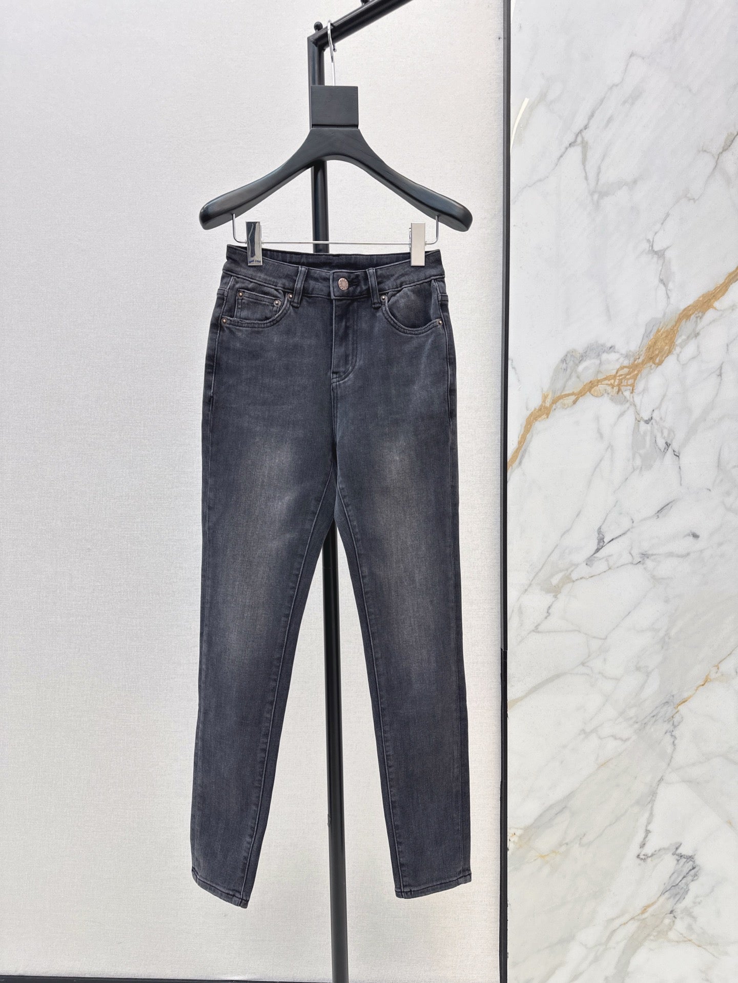 25ss embroidered jeans