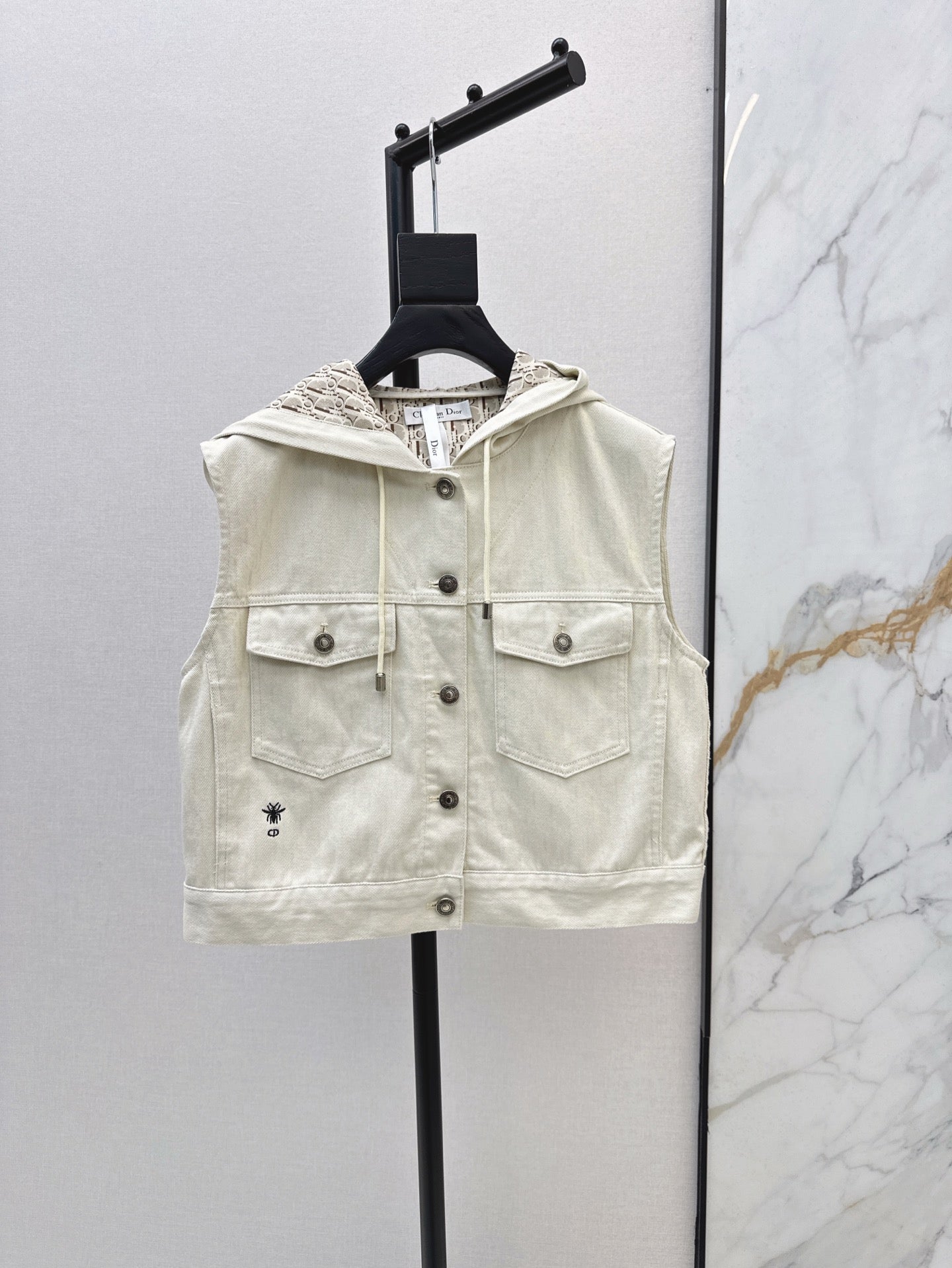 25ss miss hooded vest