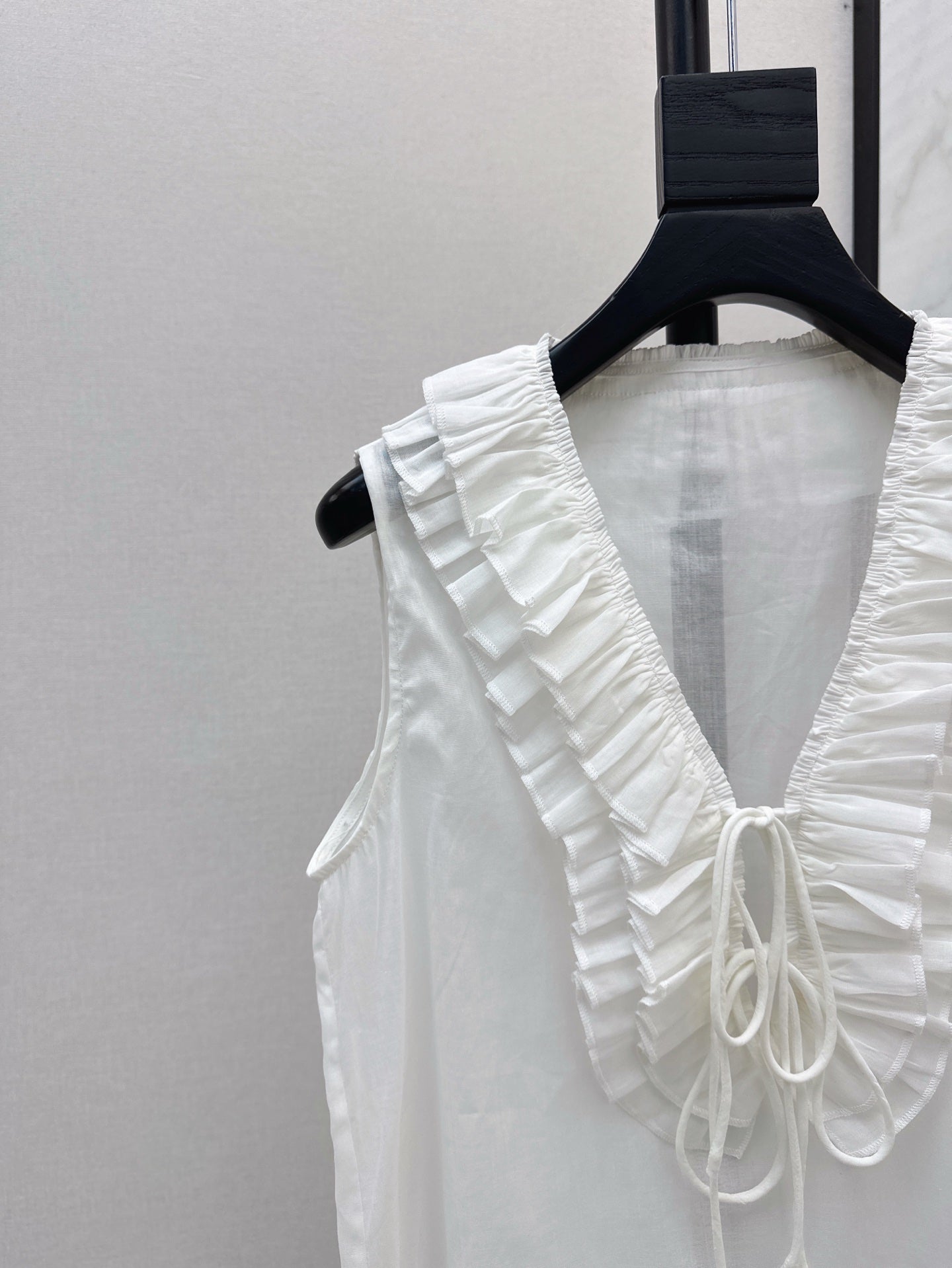 25ss linen ruffle vest