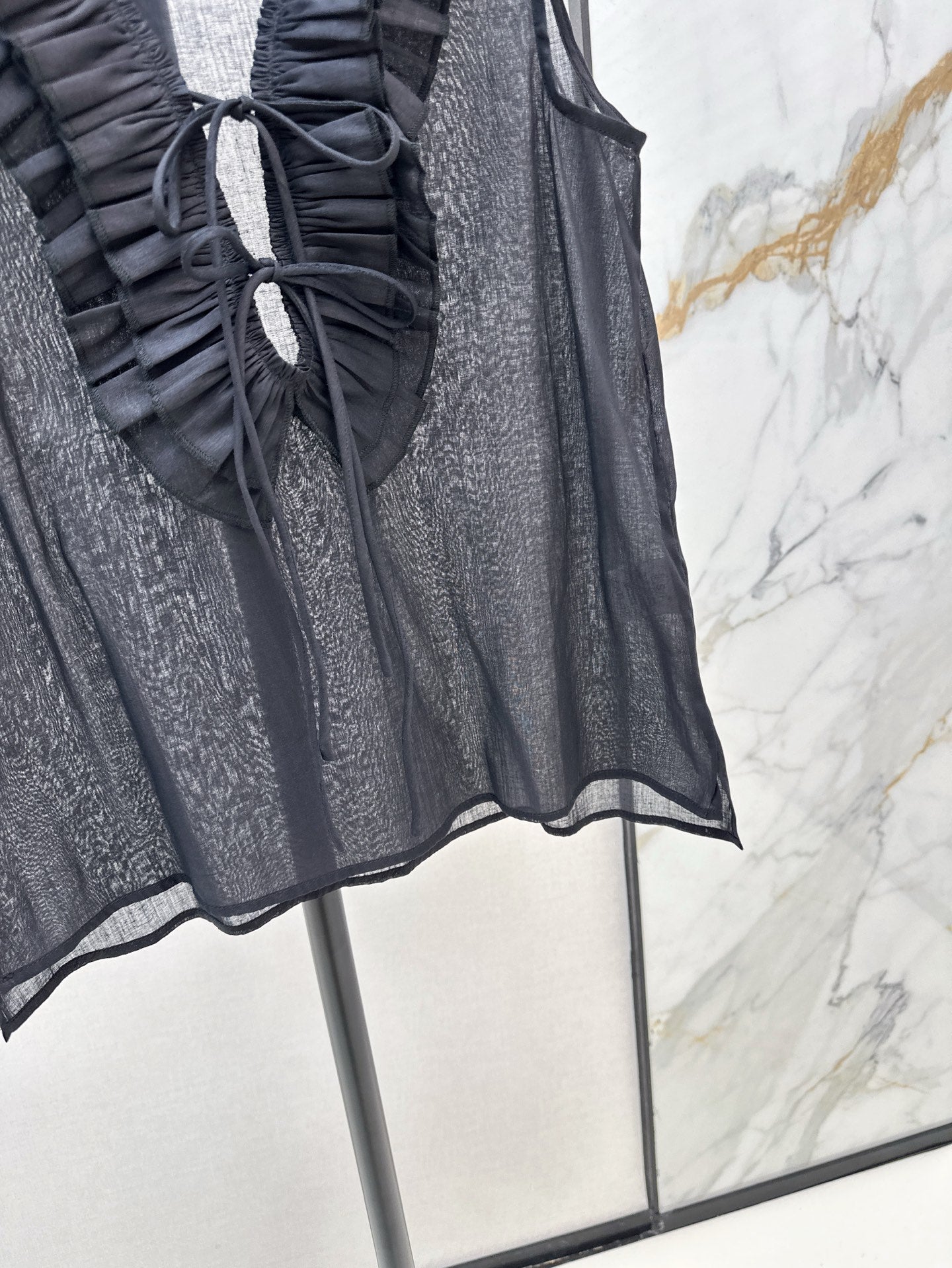 25ss linen ruffle vest