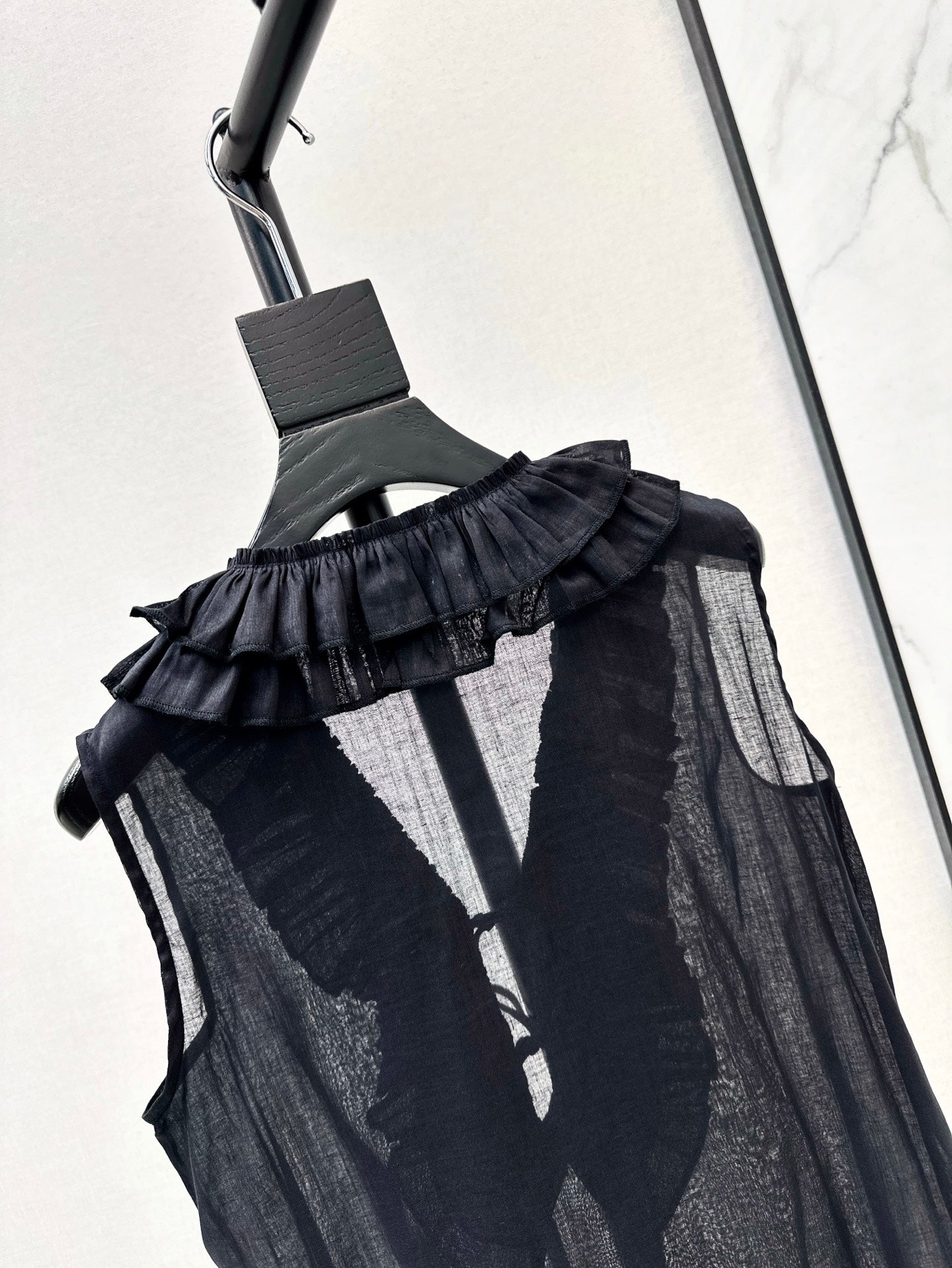 25ss linen ruffle vest