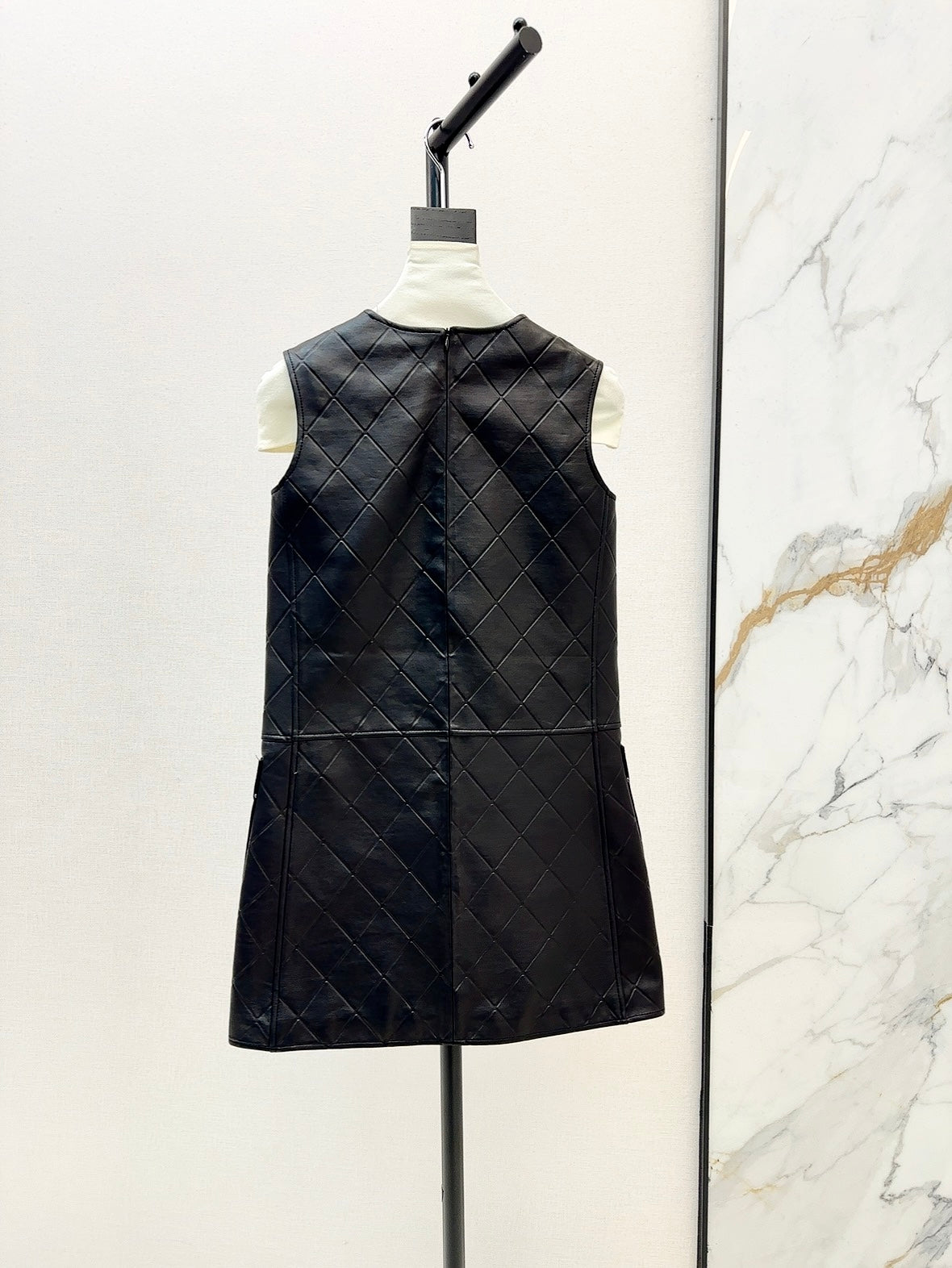 25ss genuine leather dress