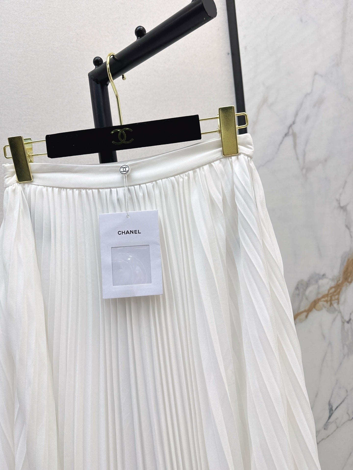 25ss pleated skirt