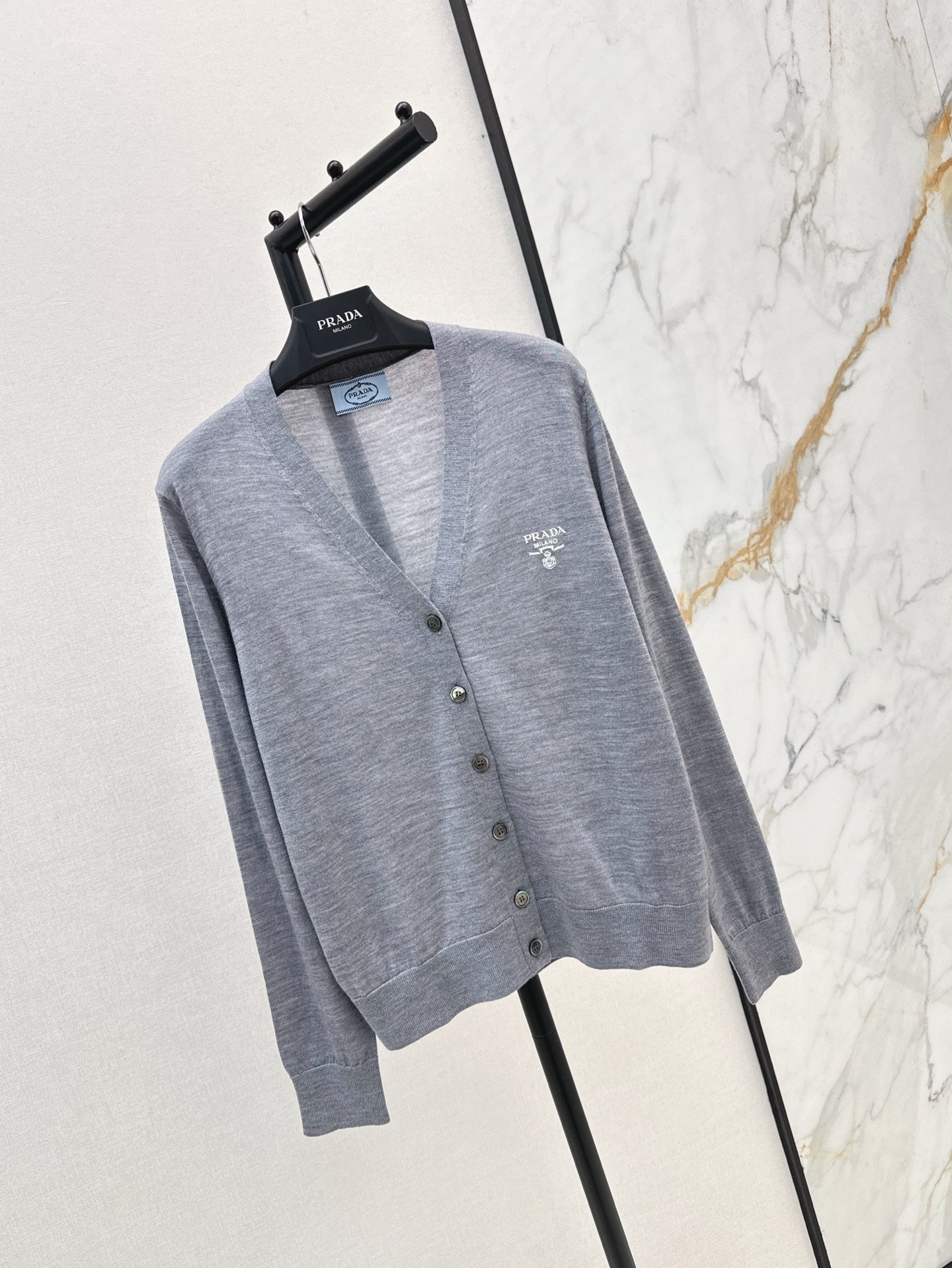 25ss knit cardigan
