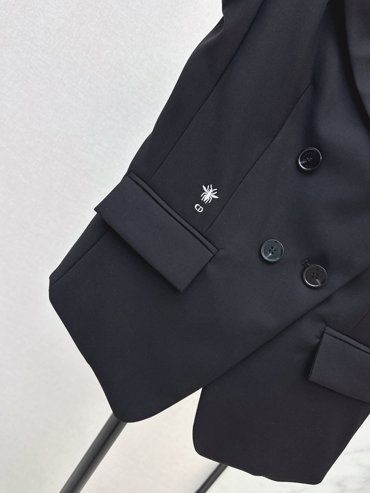 25ss slant collar vest