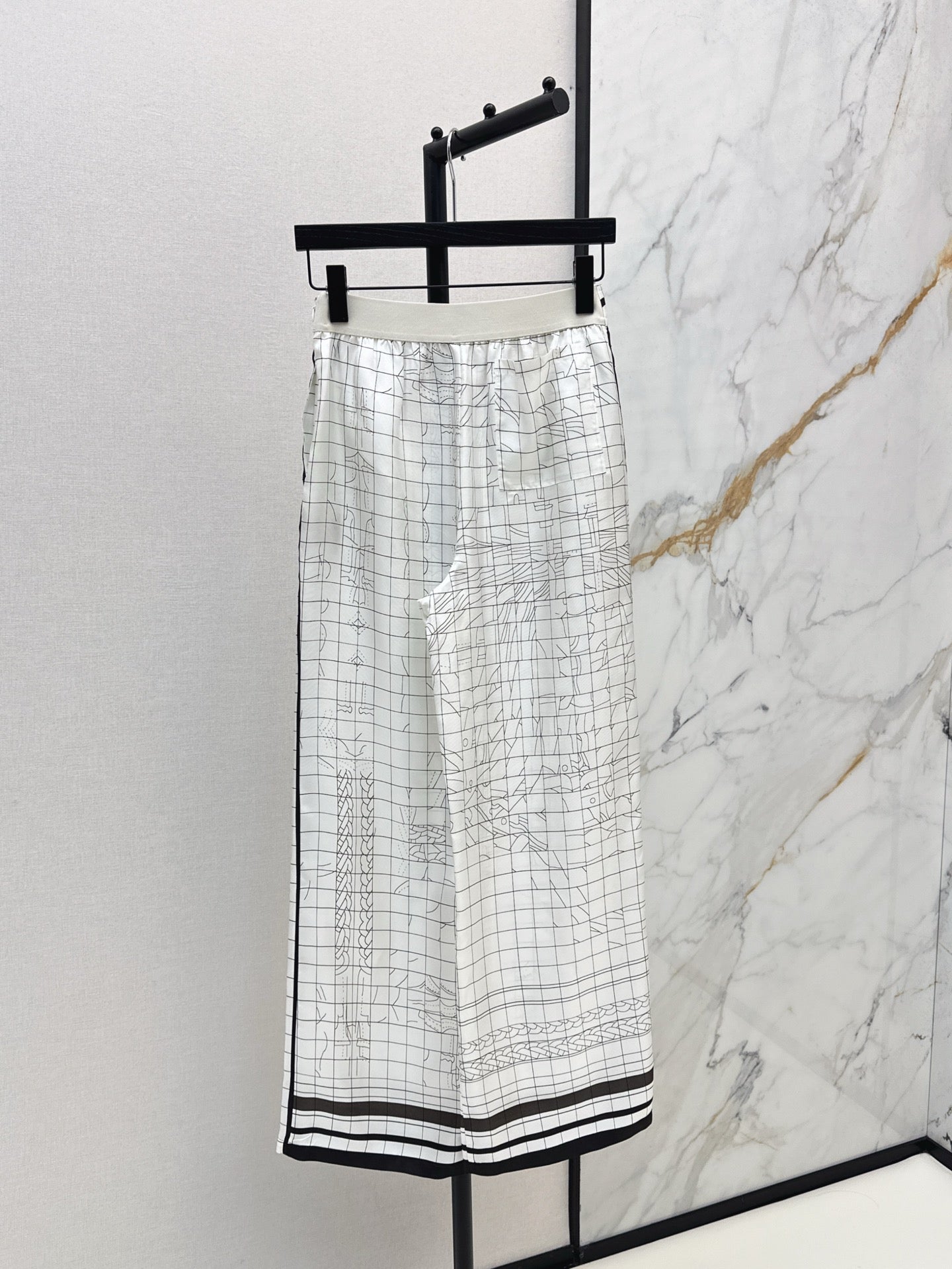 25ss Silk wide leg pants