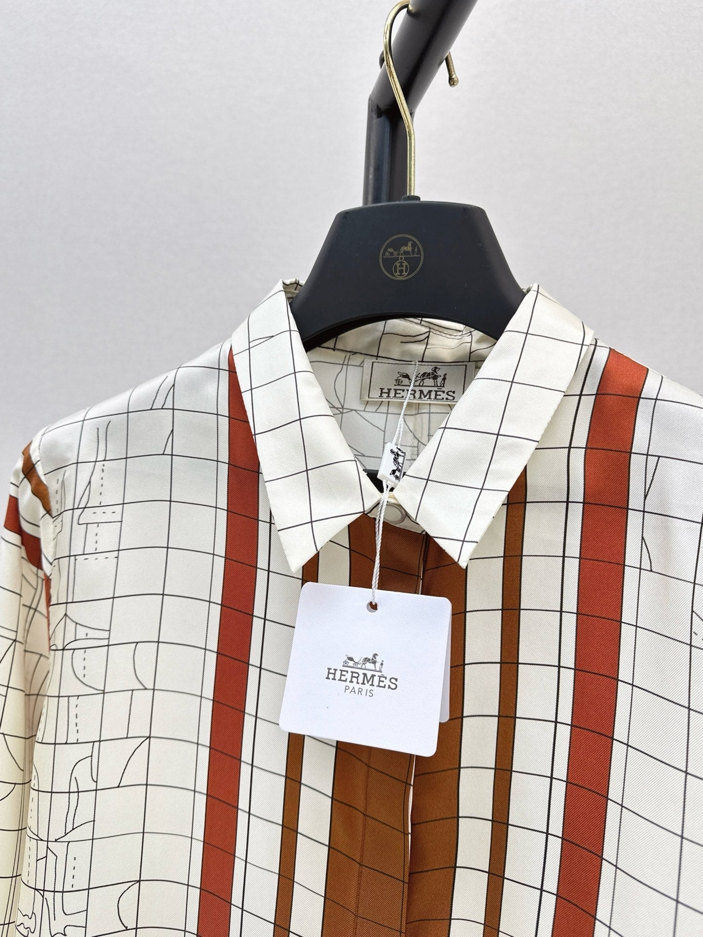 25ss Silk buttons shirt