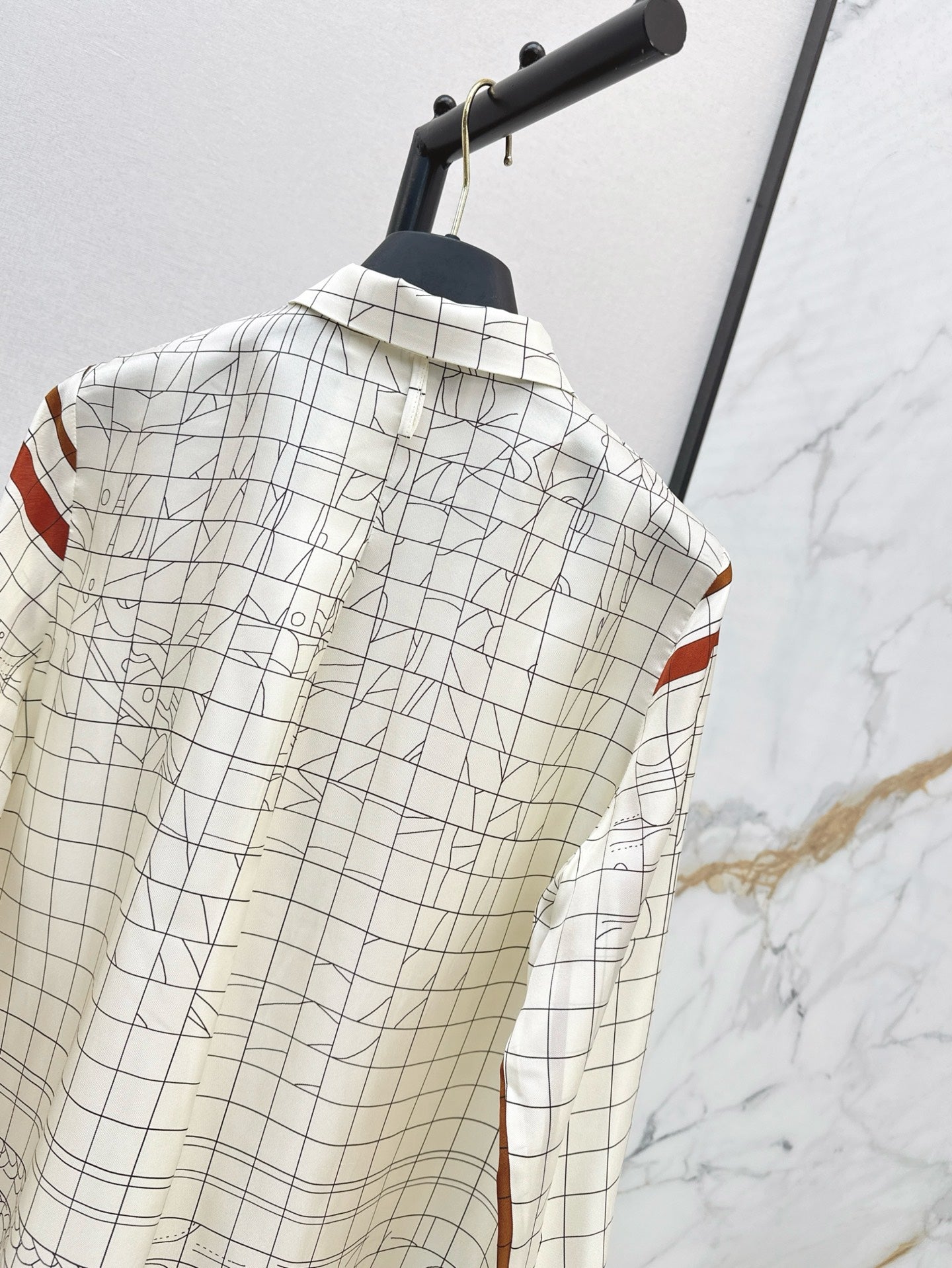 25ss Silk buttons shirt