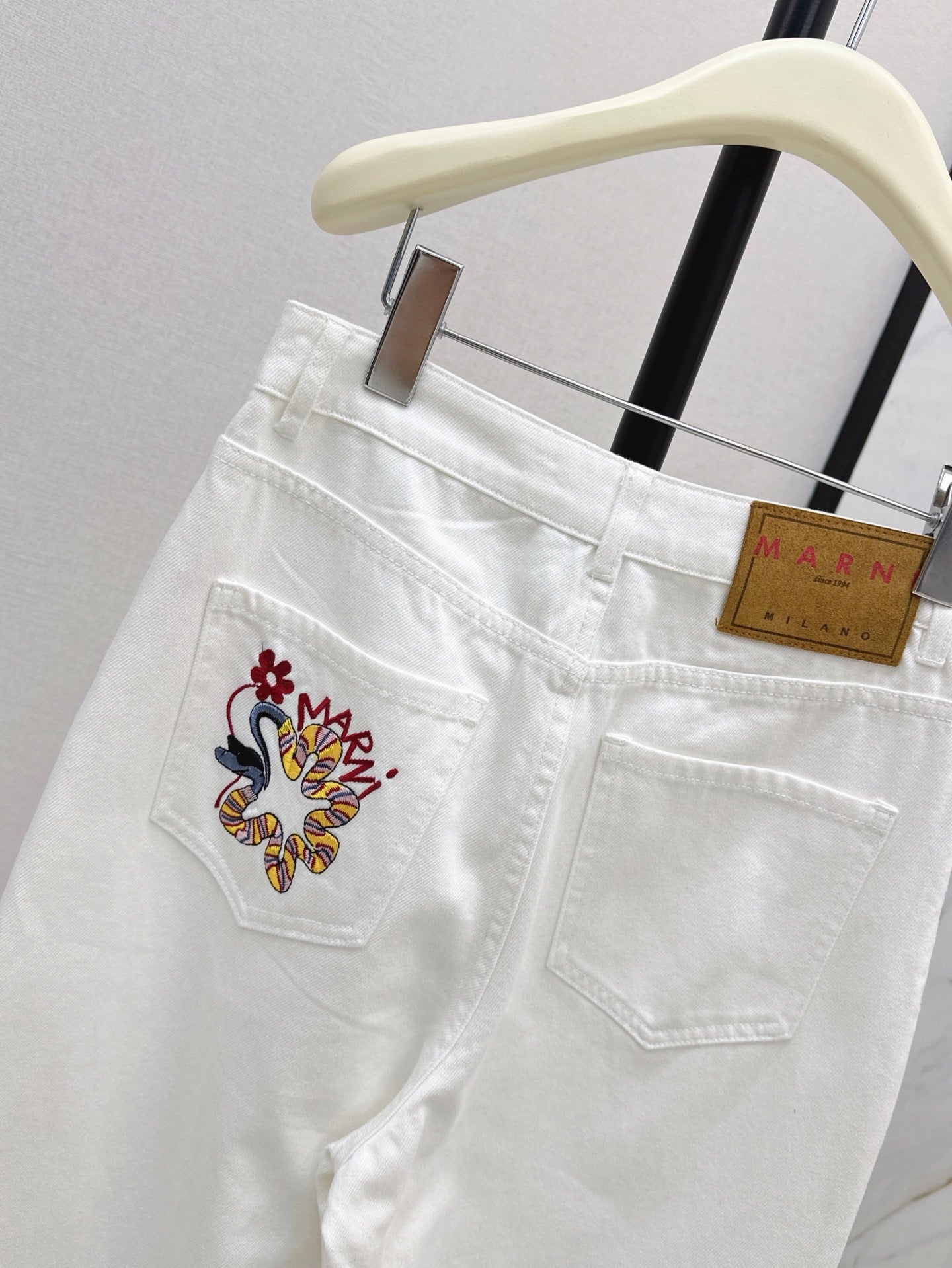 25ss embroidered jeans