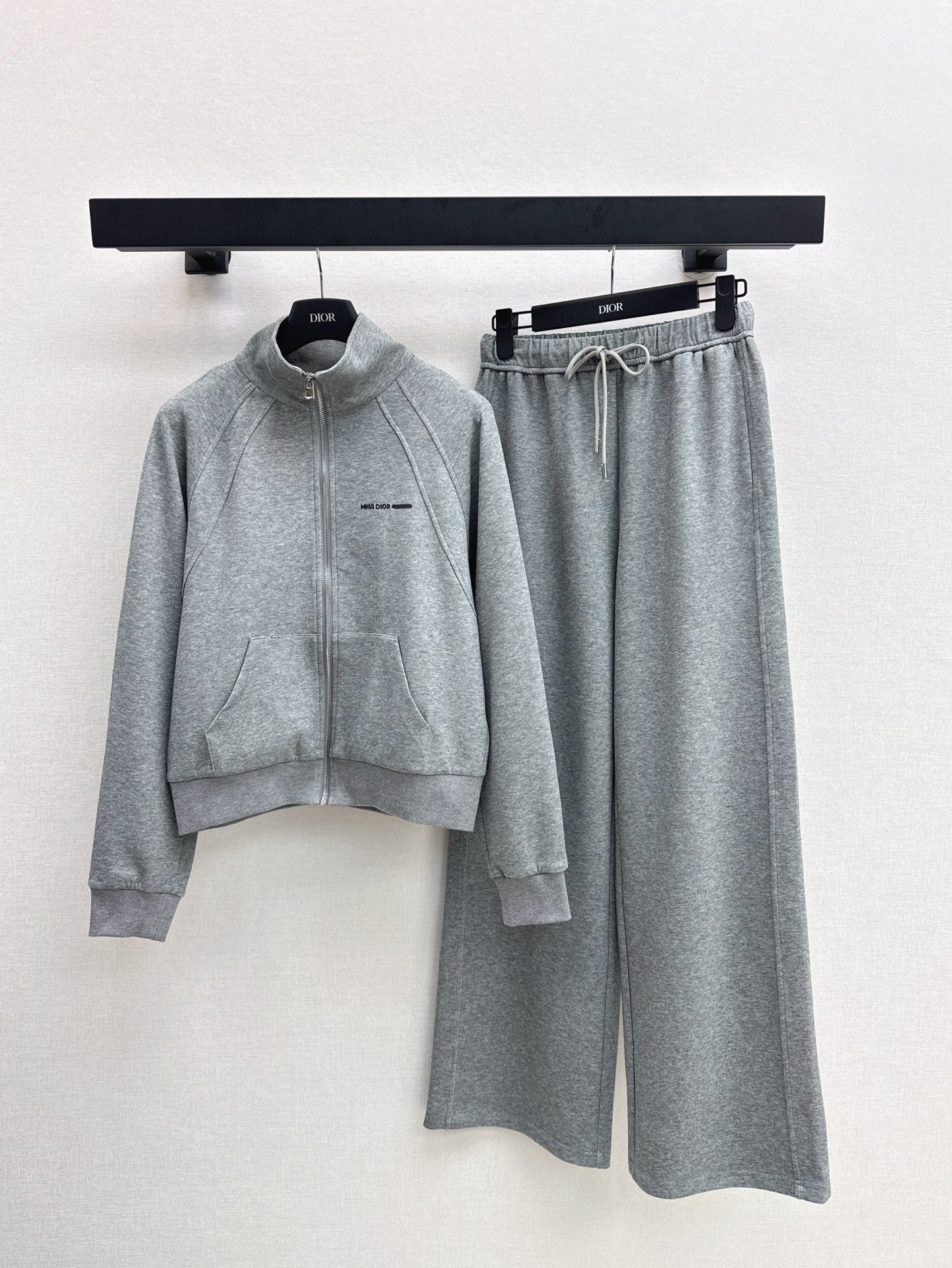 25ss tracksuit