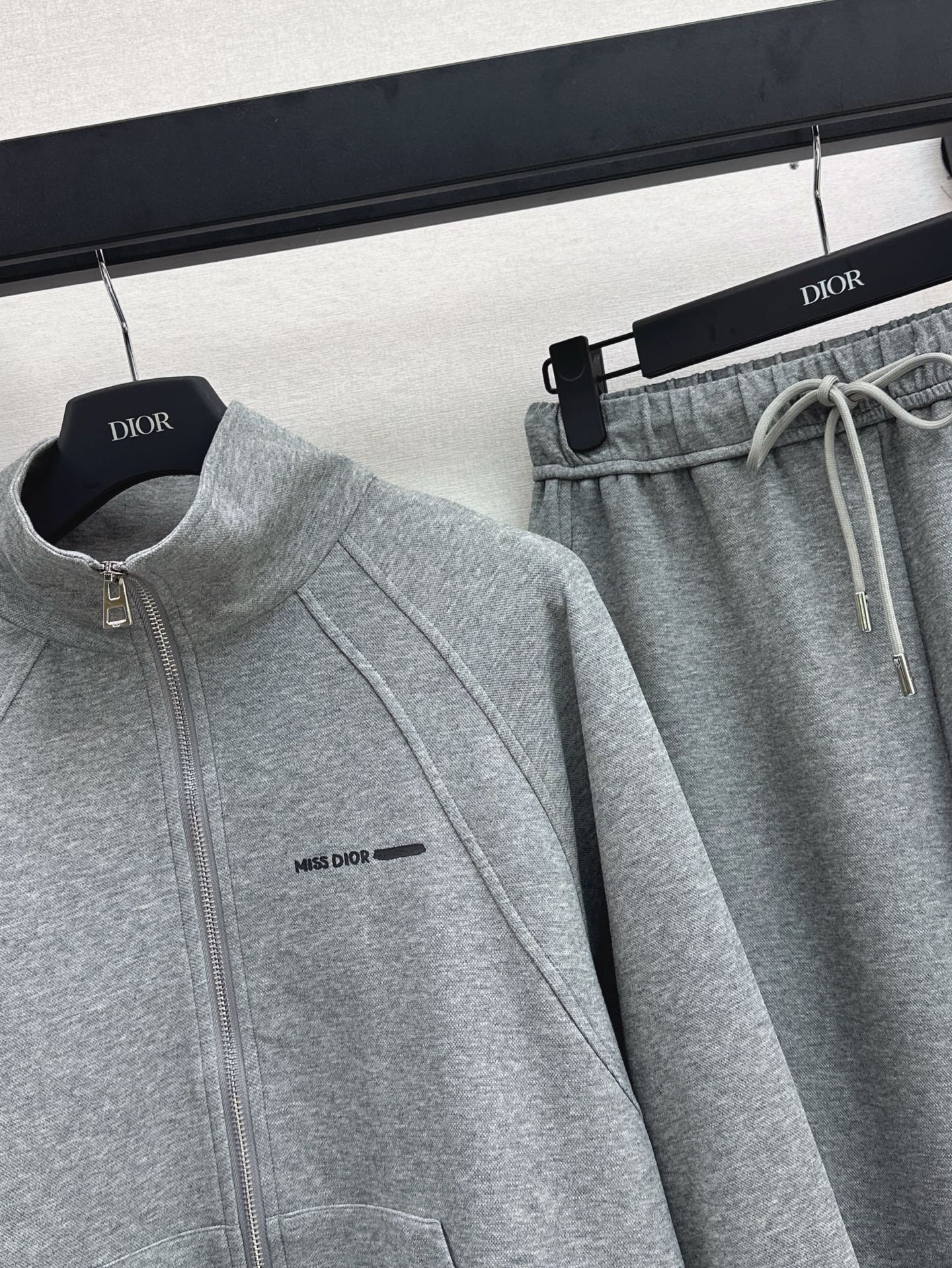 25ss tracksuit