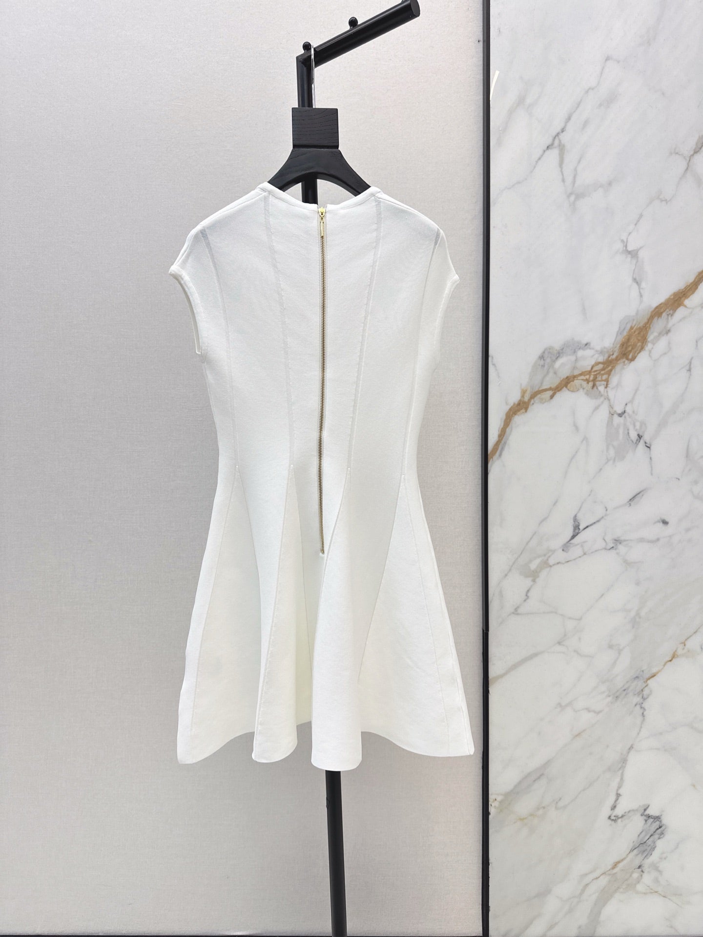 Bal 25ss sleeveless dress