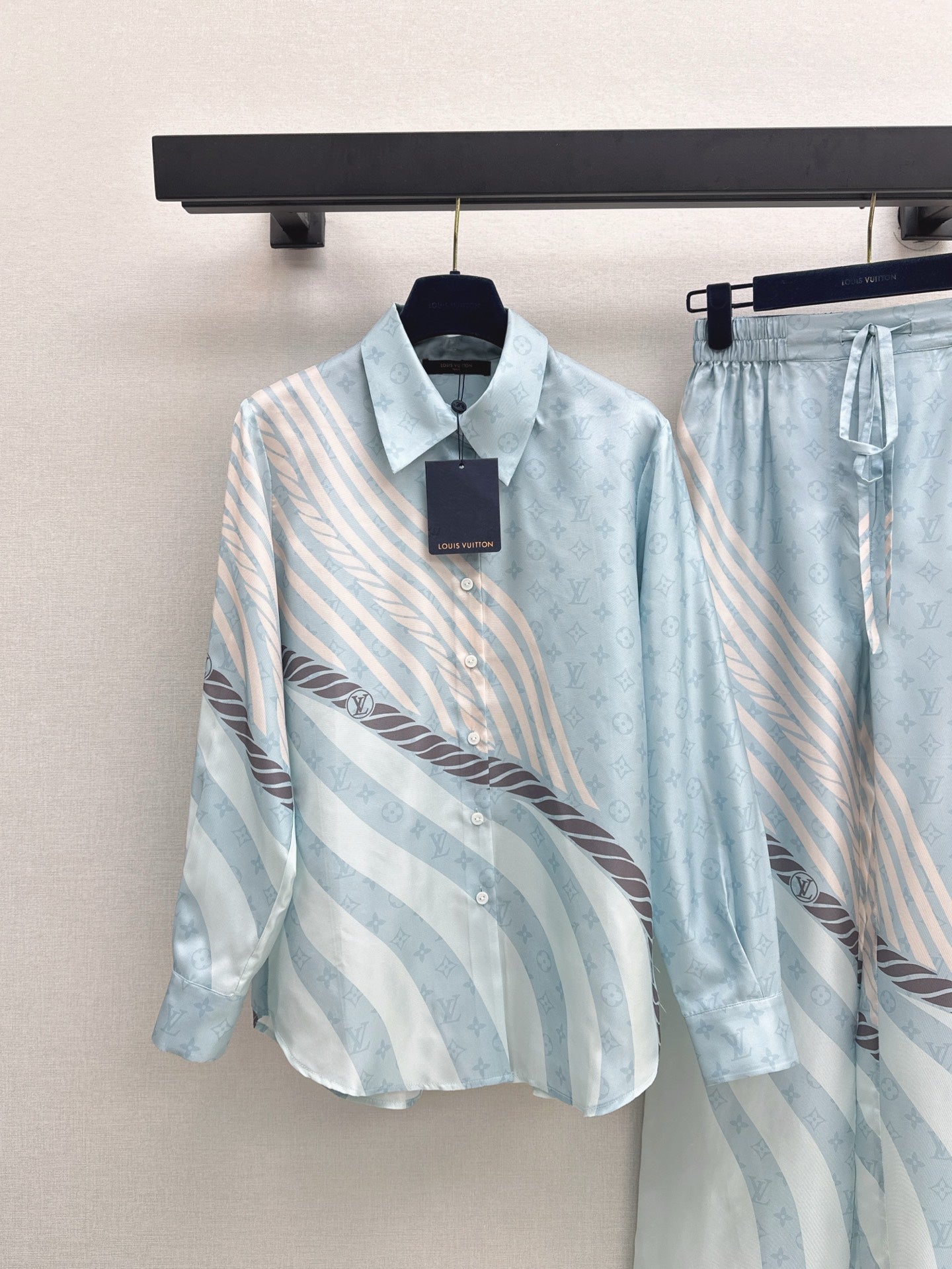 25ss silk shirt pants set