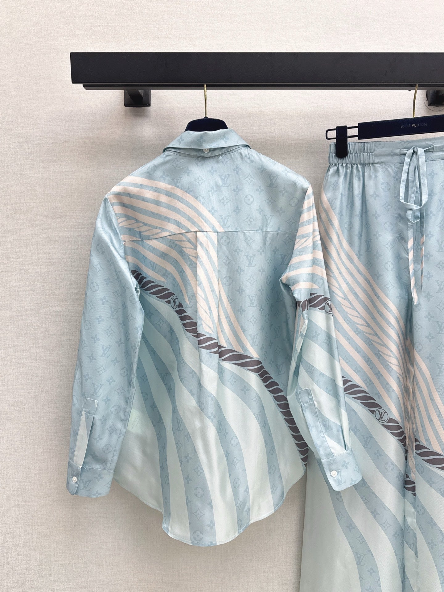 25ss silk shirt pants set