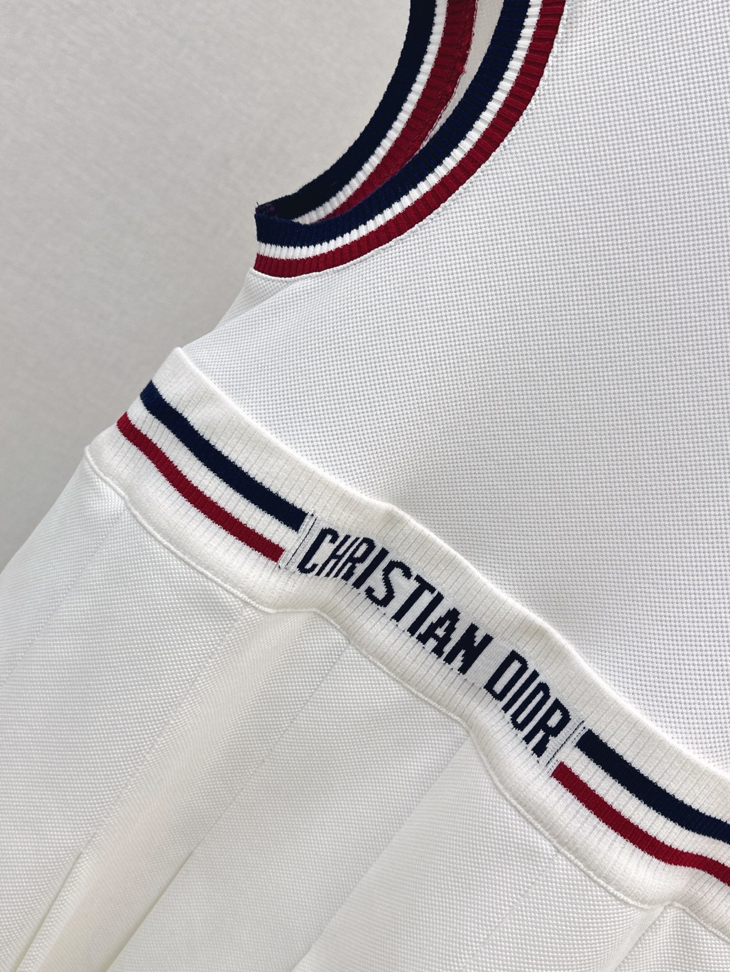 25ss sleeveless dress