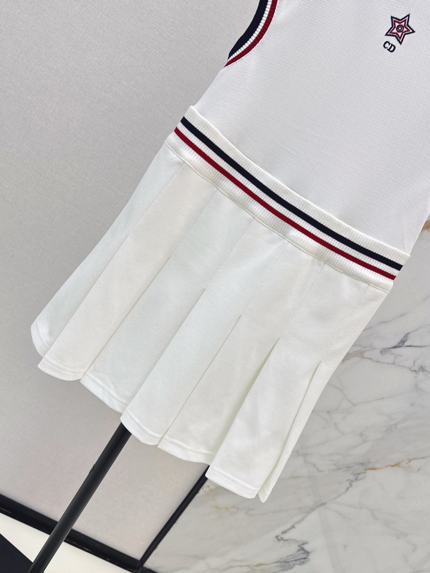 25ss sleeveless dress