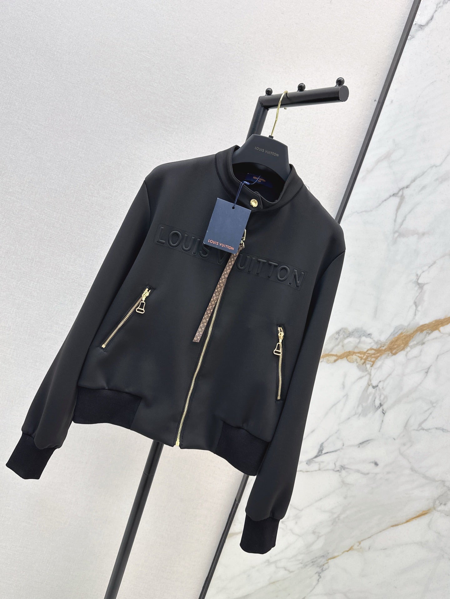 25ss embossed jacket