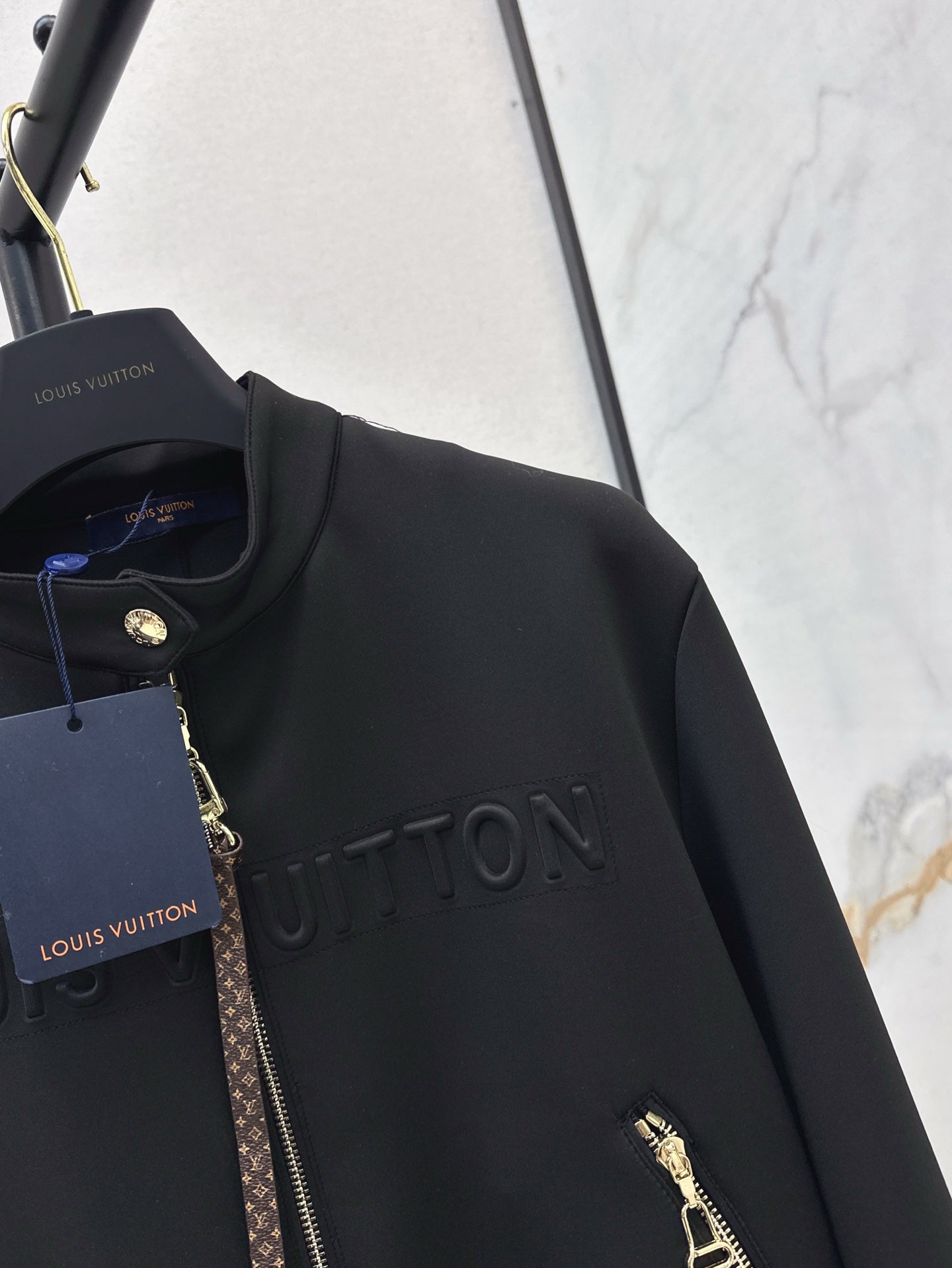 25ss embossed jacket