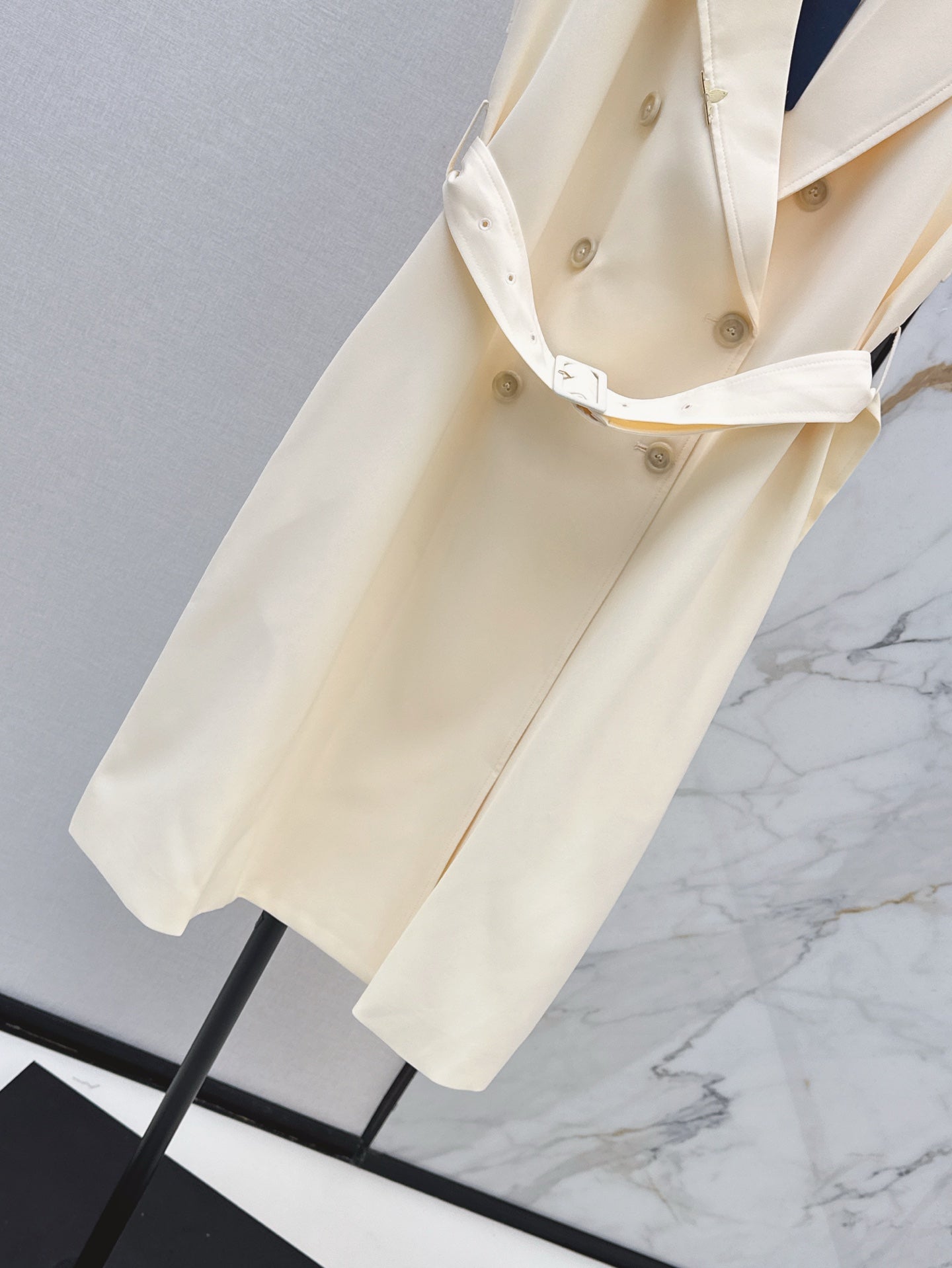 25ss sleeveless coat