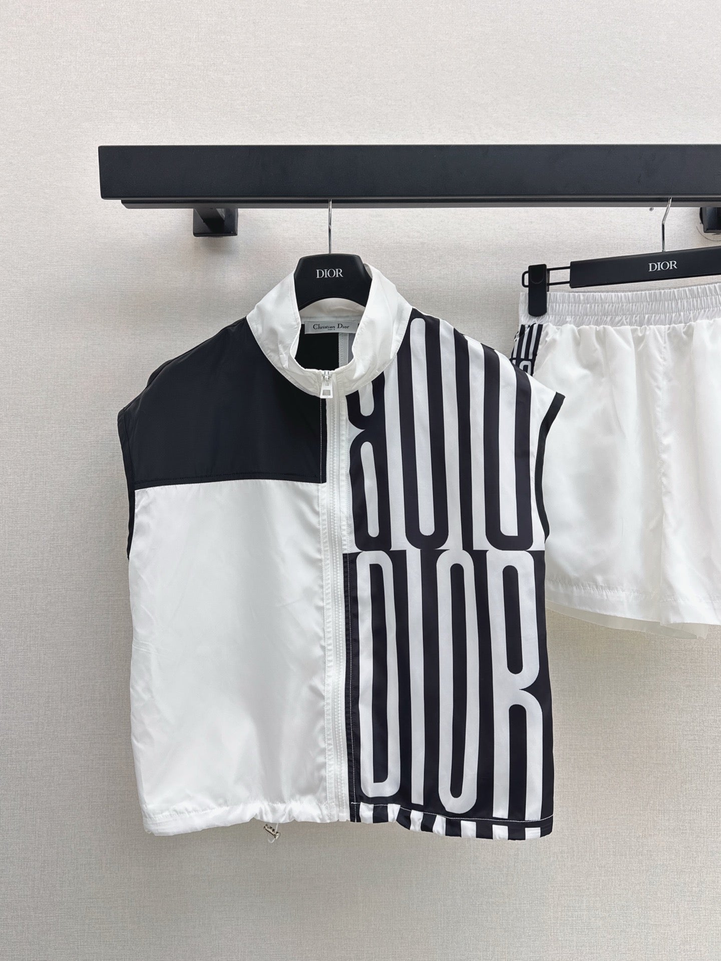 25ss miss sleeveless set