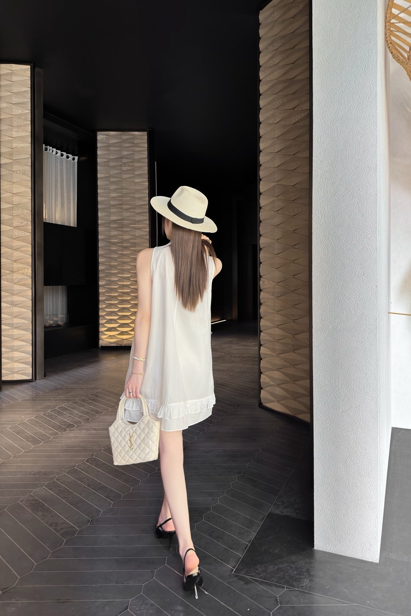 25ss sleeveless dress