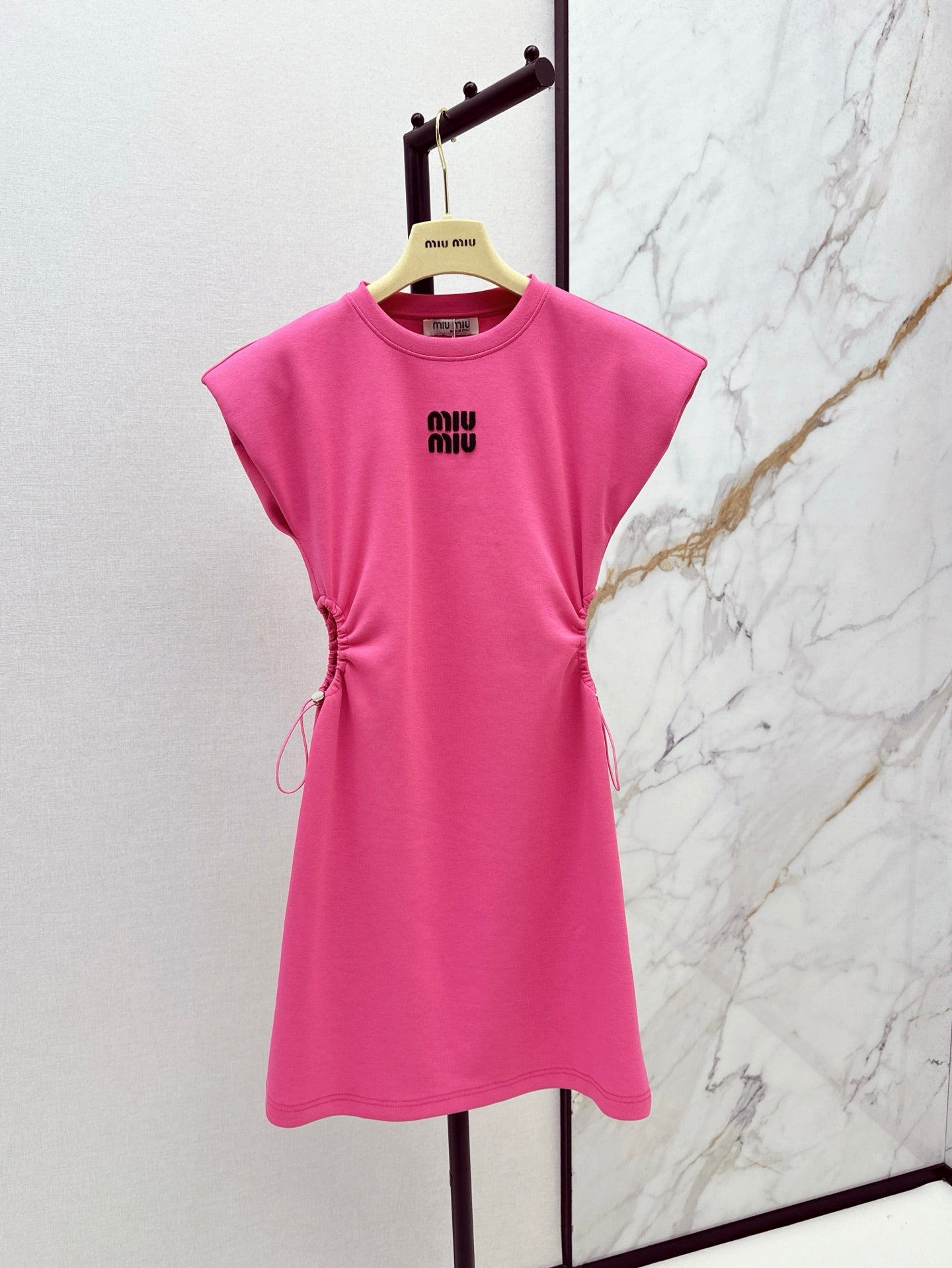 Mi 25ss sleeveless dress