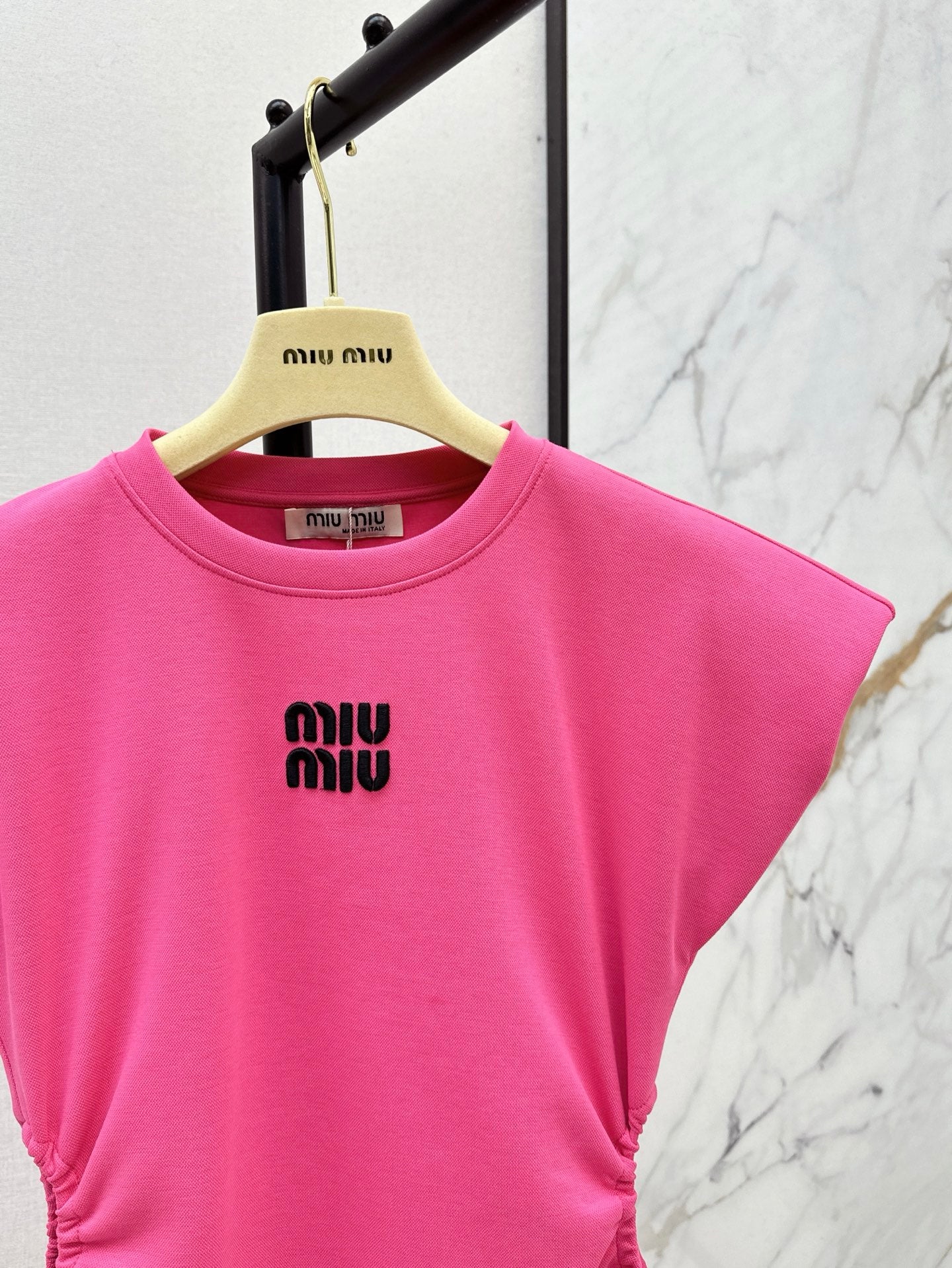 Mi 25ss sleeveless dress