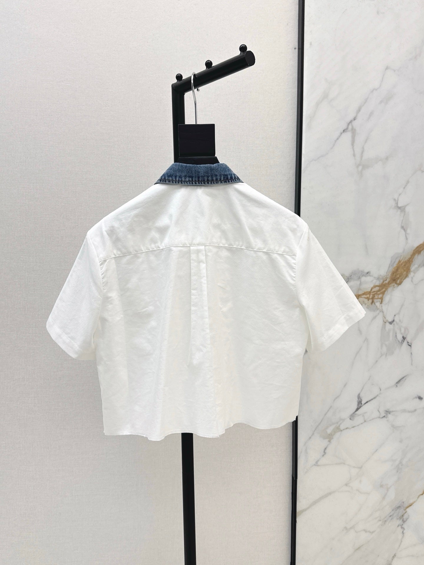 25ss crop shirt