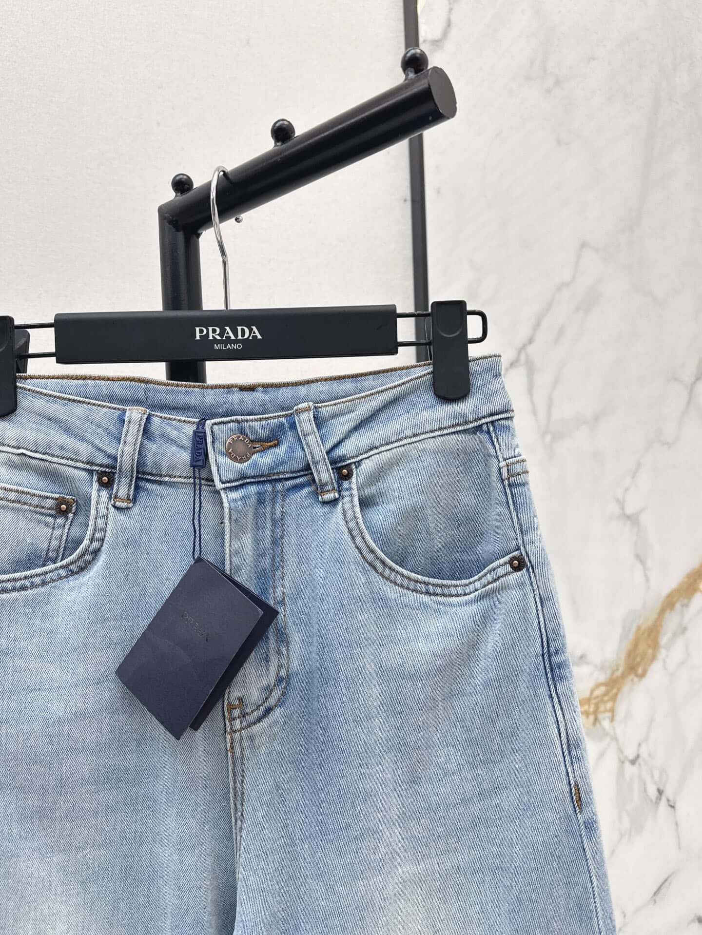 Minimalist Versatile Printed Straight-Leg Jeans