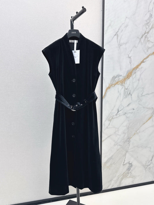 CD 25SS sleeveless dress