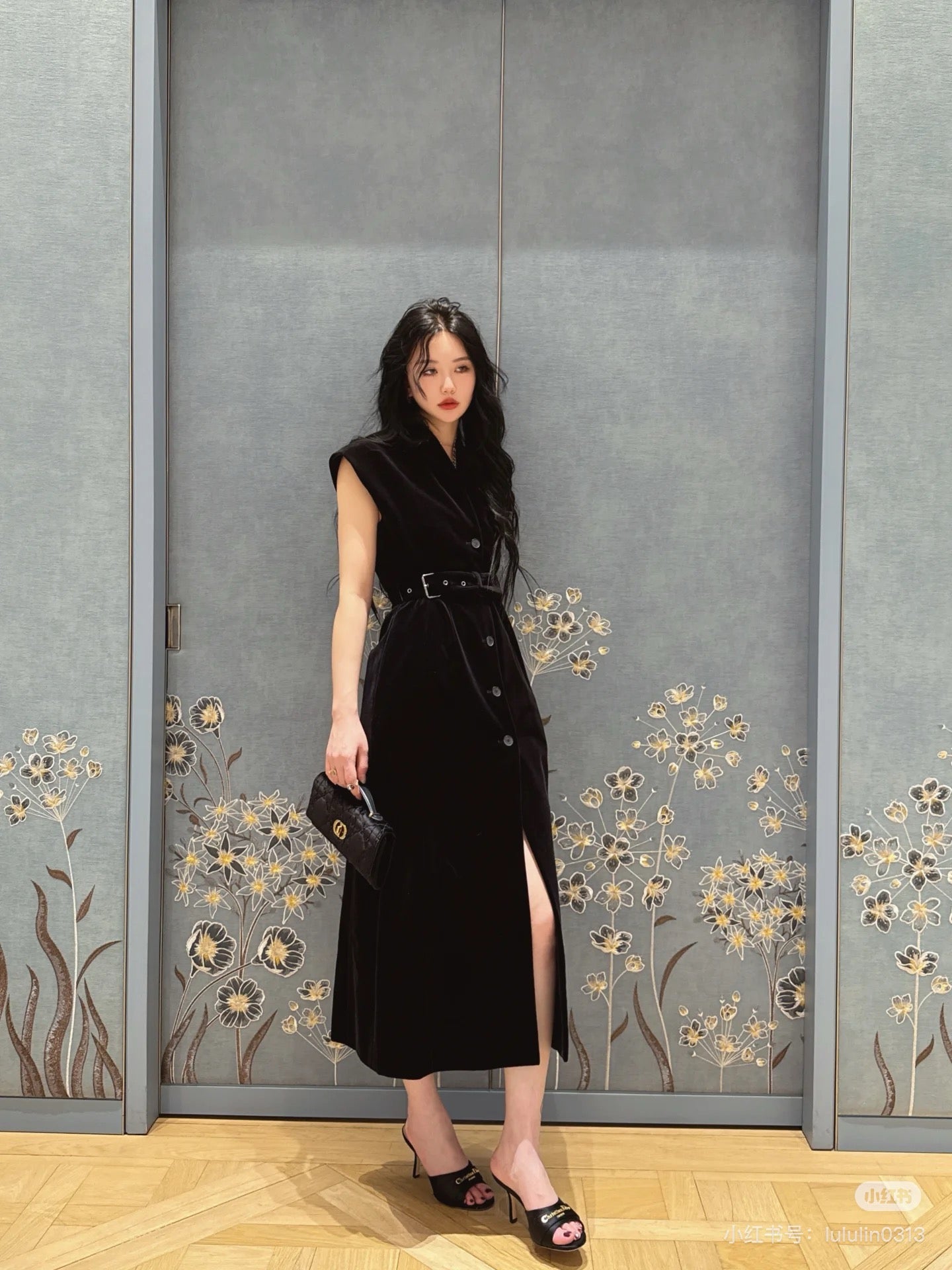 CD 25SS sleeveless dress