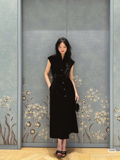 CD 25SS sleeveless dress