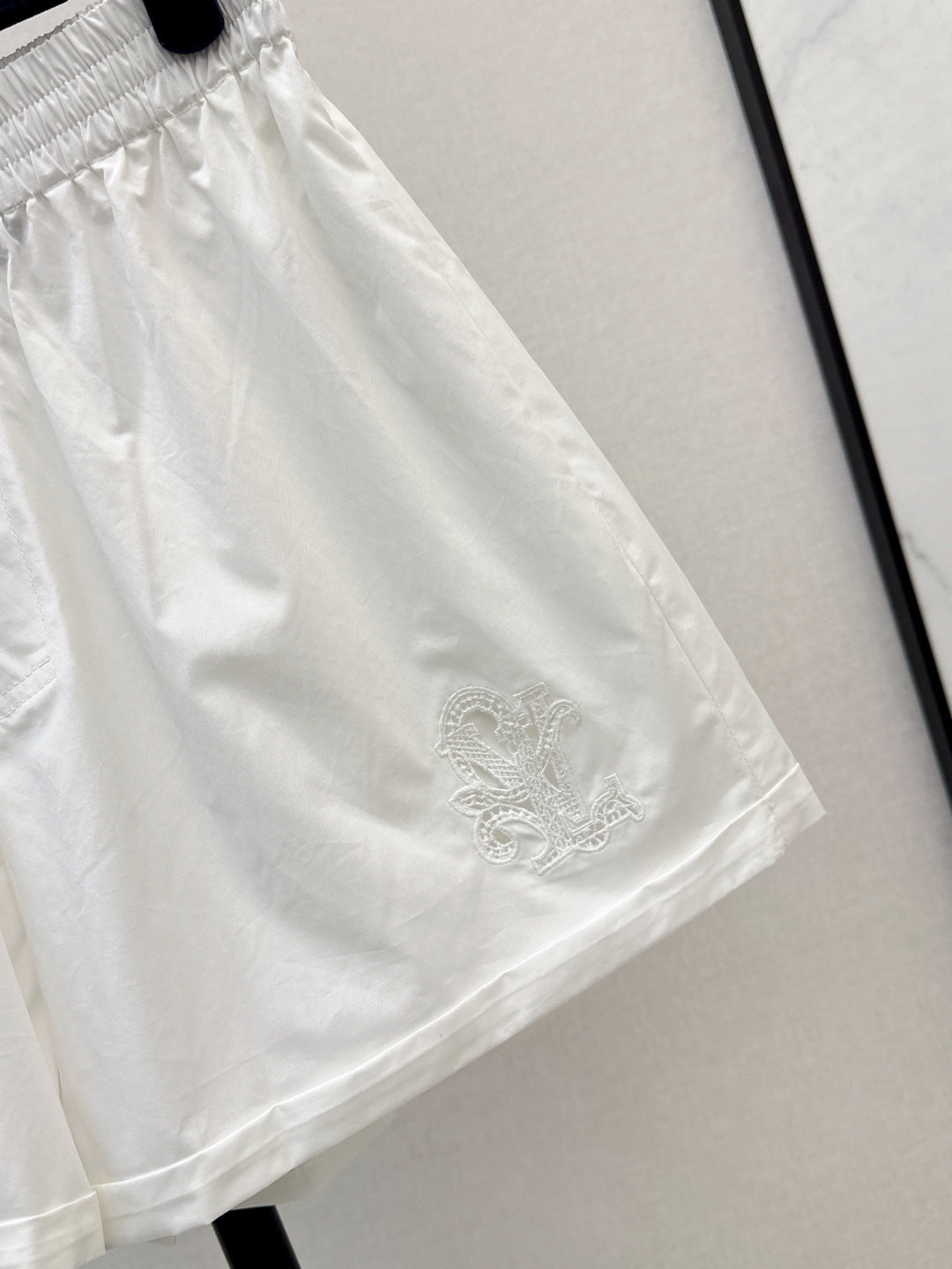 25ss embroidered short