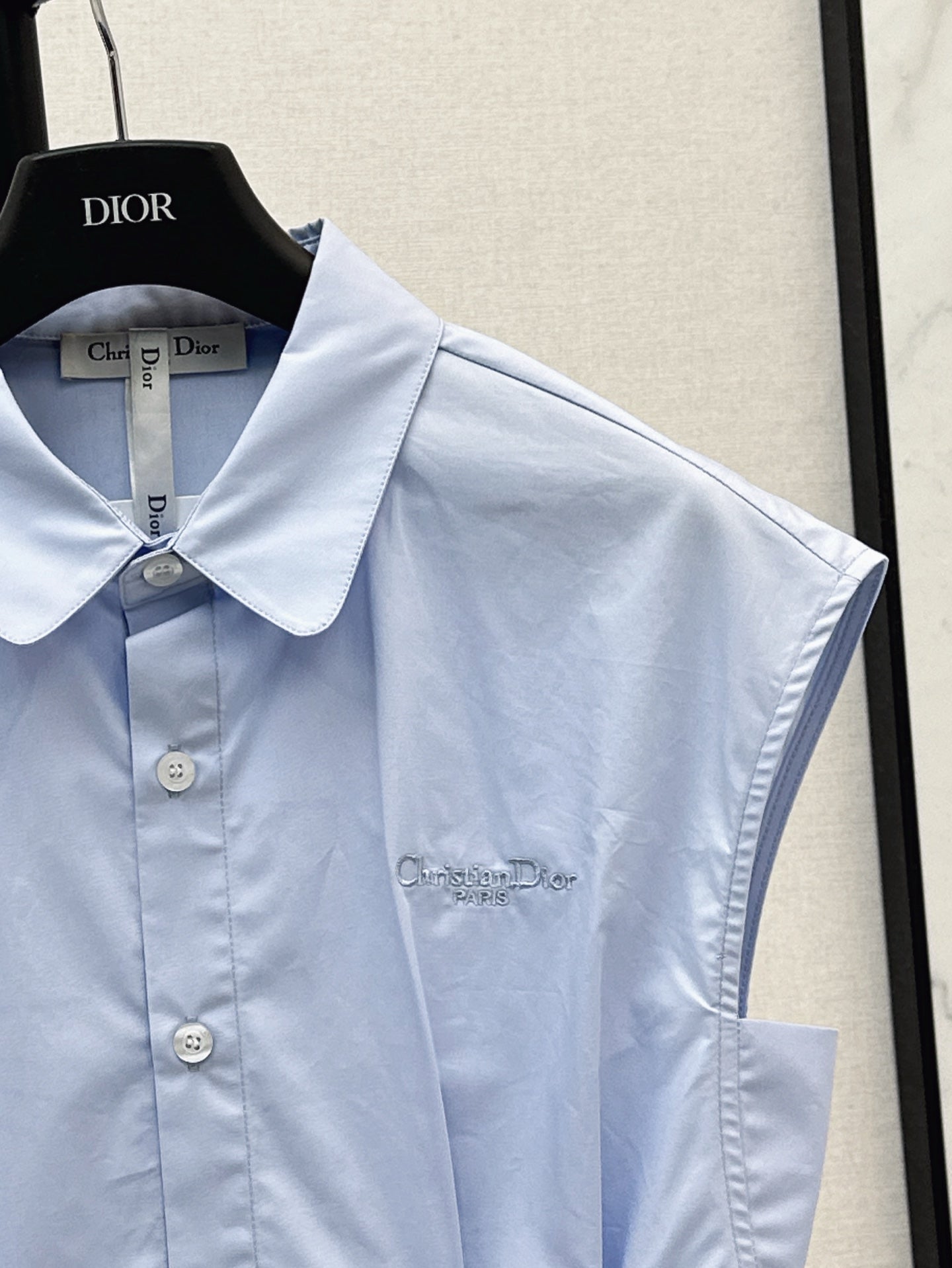 25ss sleeveless shirt