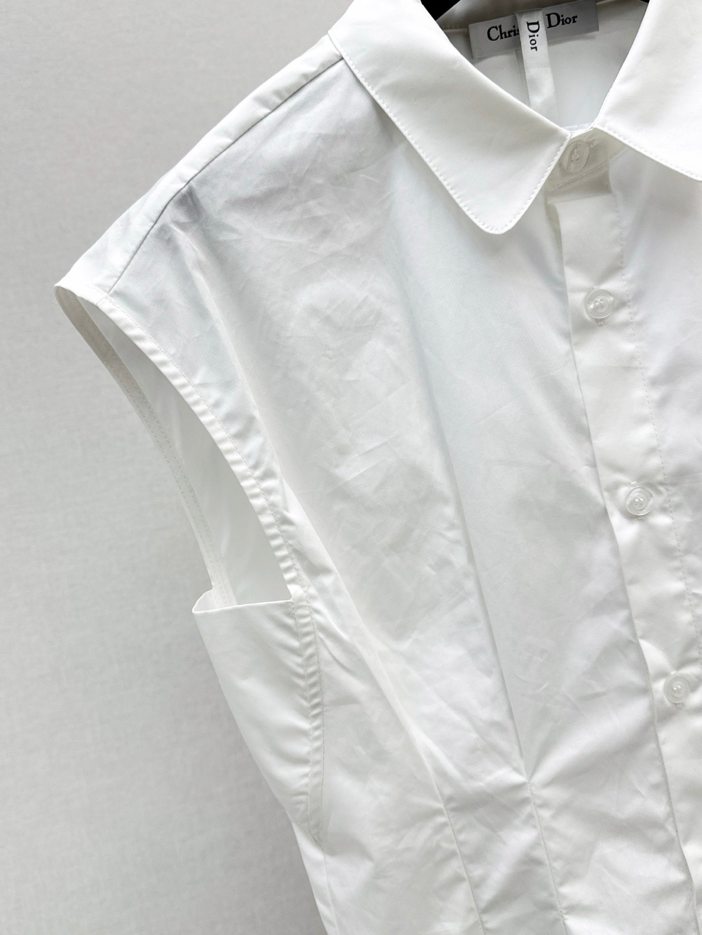 25ss sleeveless shirt