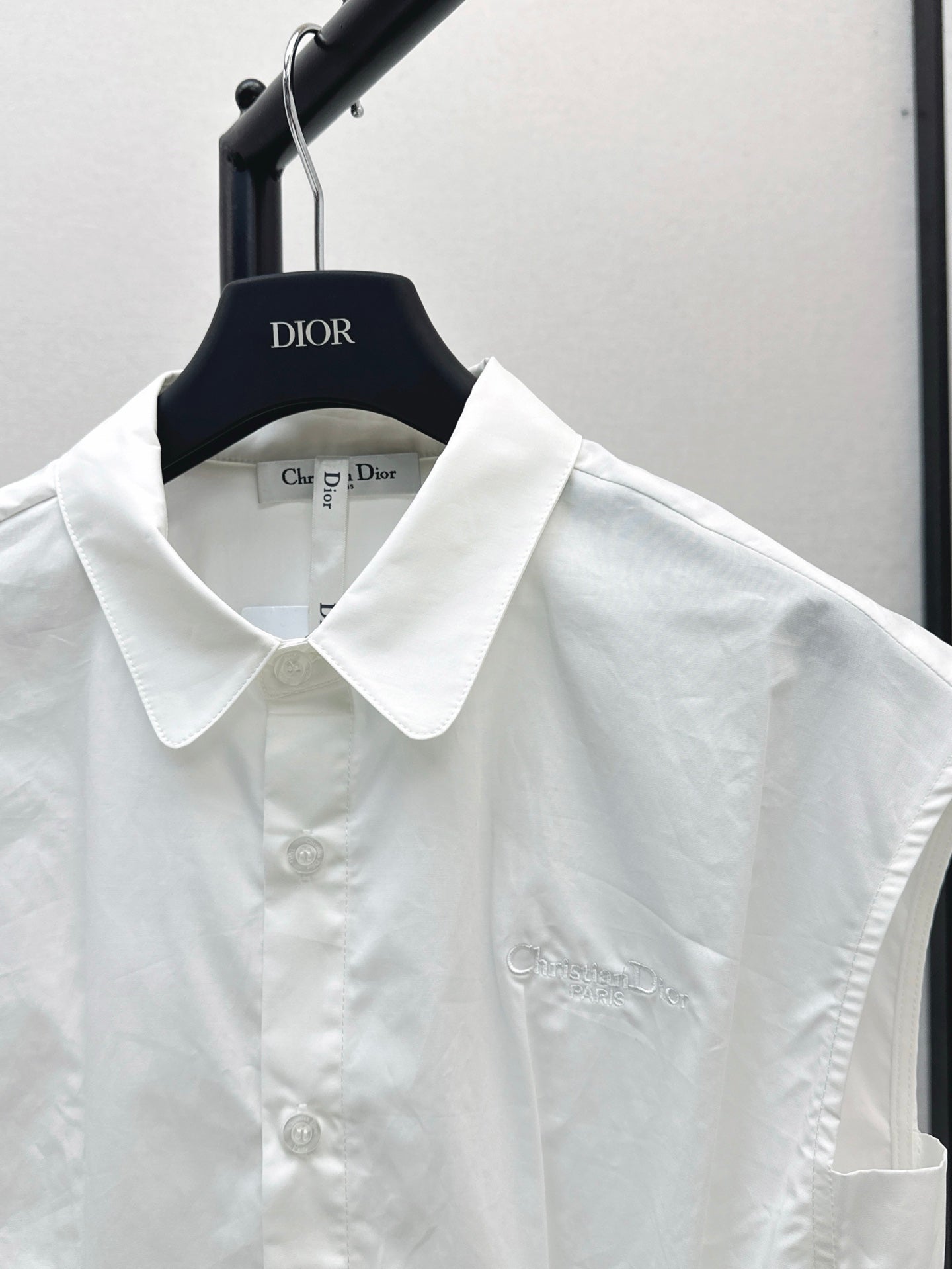 25ss sleeveless shirt